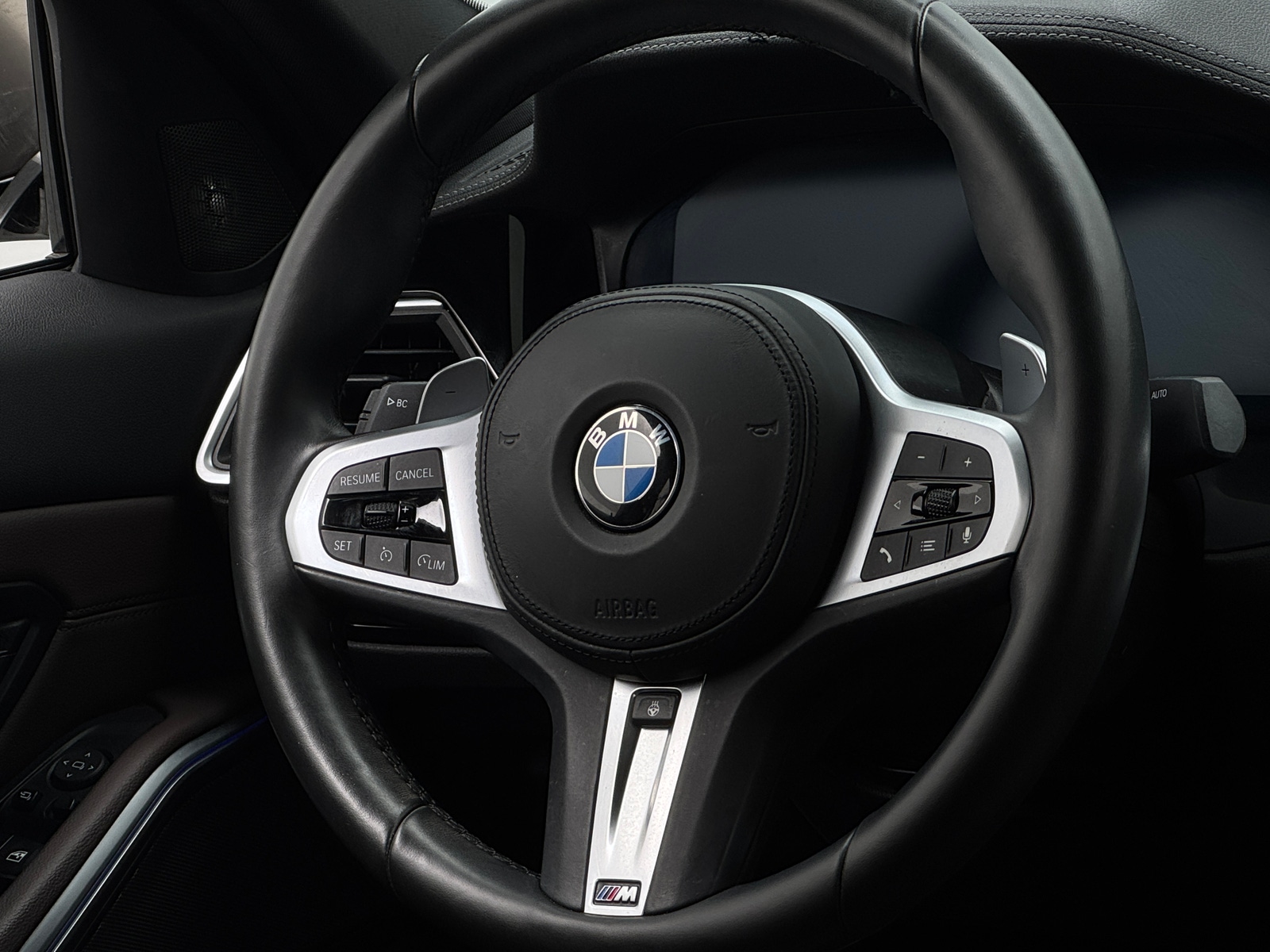 Thumbnail: 2020 BMW 3 Series - 4