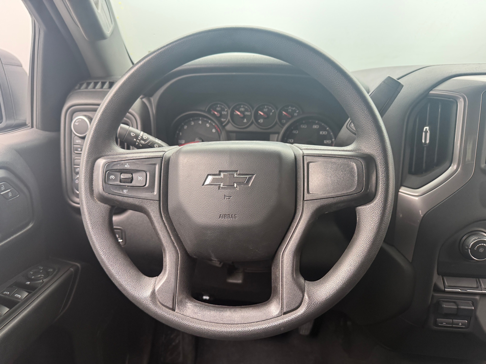 Thumbnail: 2021 Chevrolet Silverado 1500 - 5