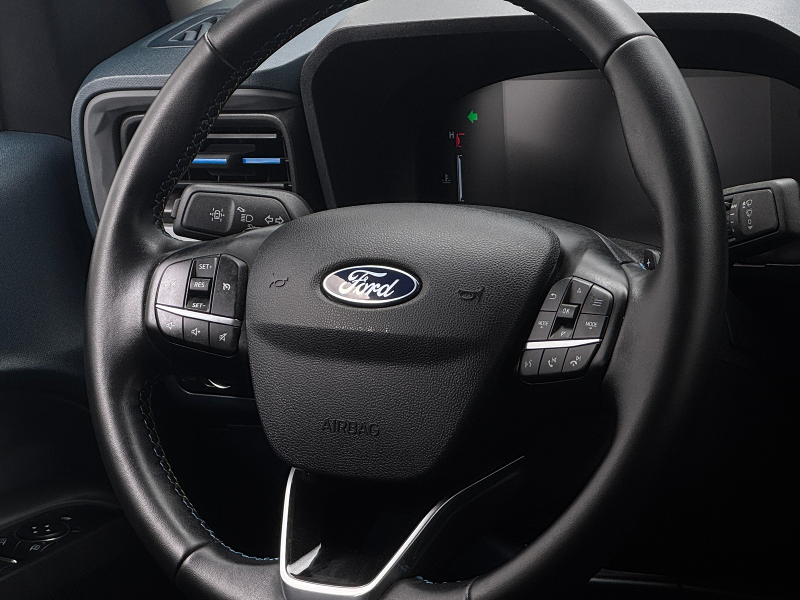 Thumbnail: 2025 Ford Maverick - 5