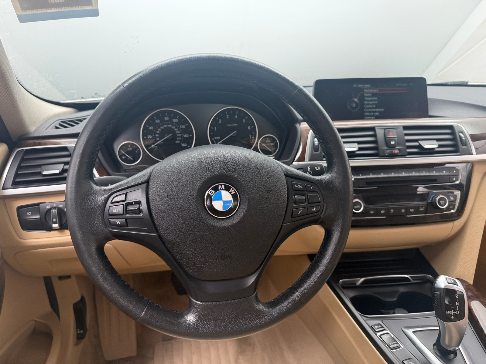 Thumbnail: 2016 BMW 3 Series - 4
