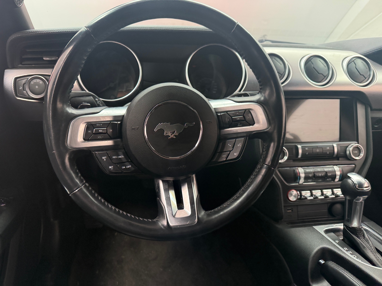 Thumbnail: 2018 Ford Mustang - 5