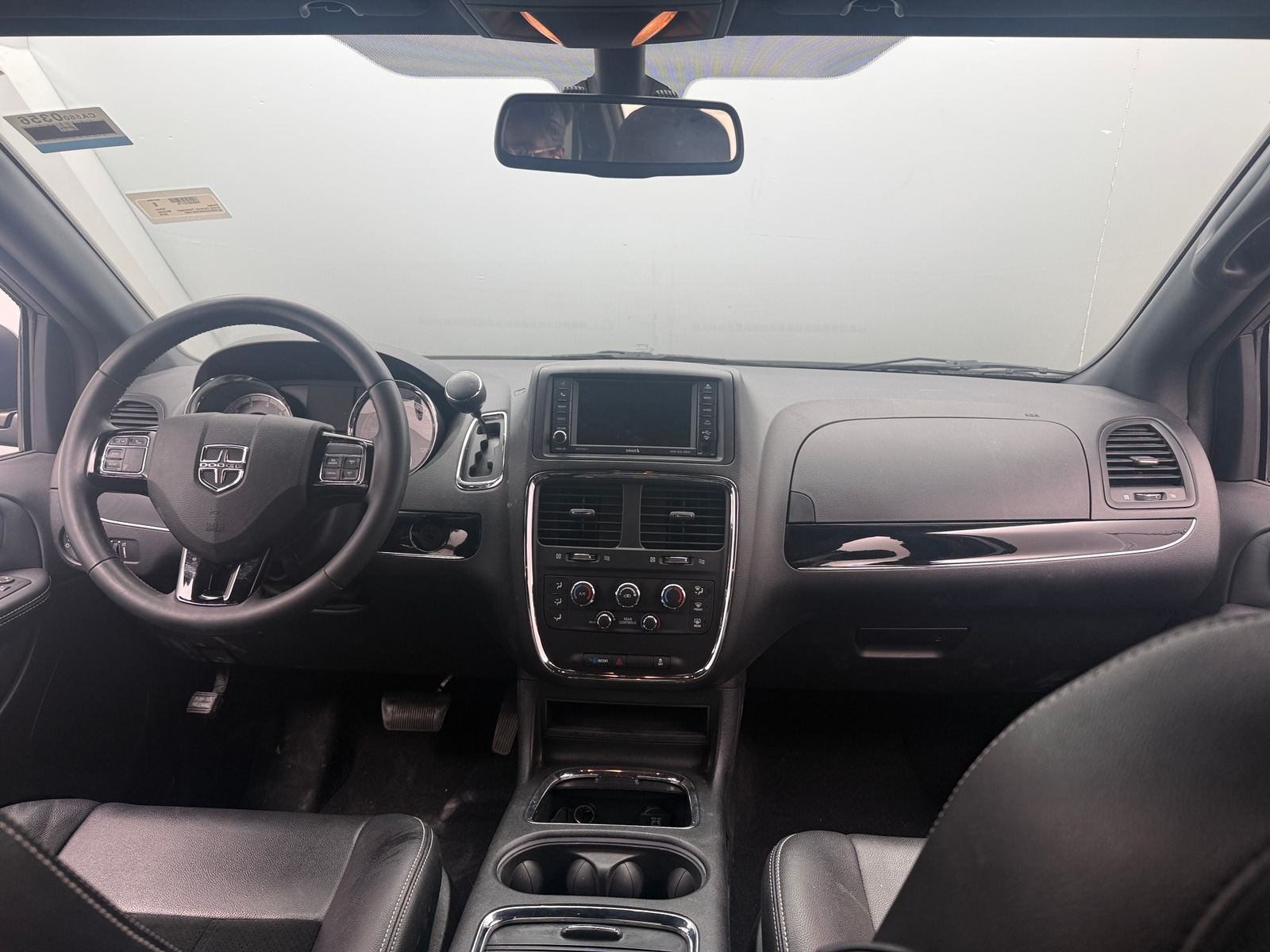 Thumbnail: 2019 Dodge Grand Caravan - 2