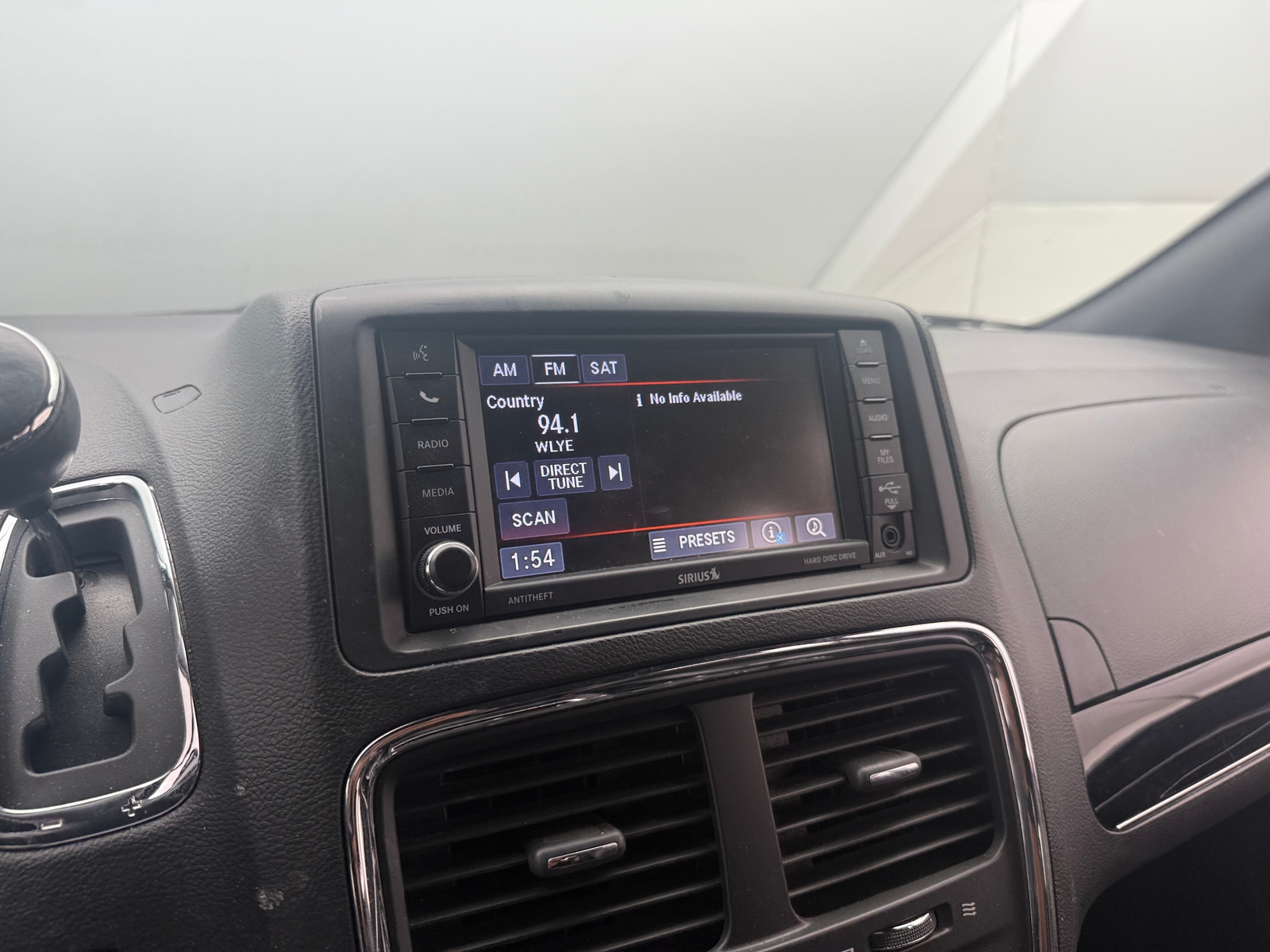 Thumbnail: 2019 Dodge Grand Caravan - 3