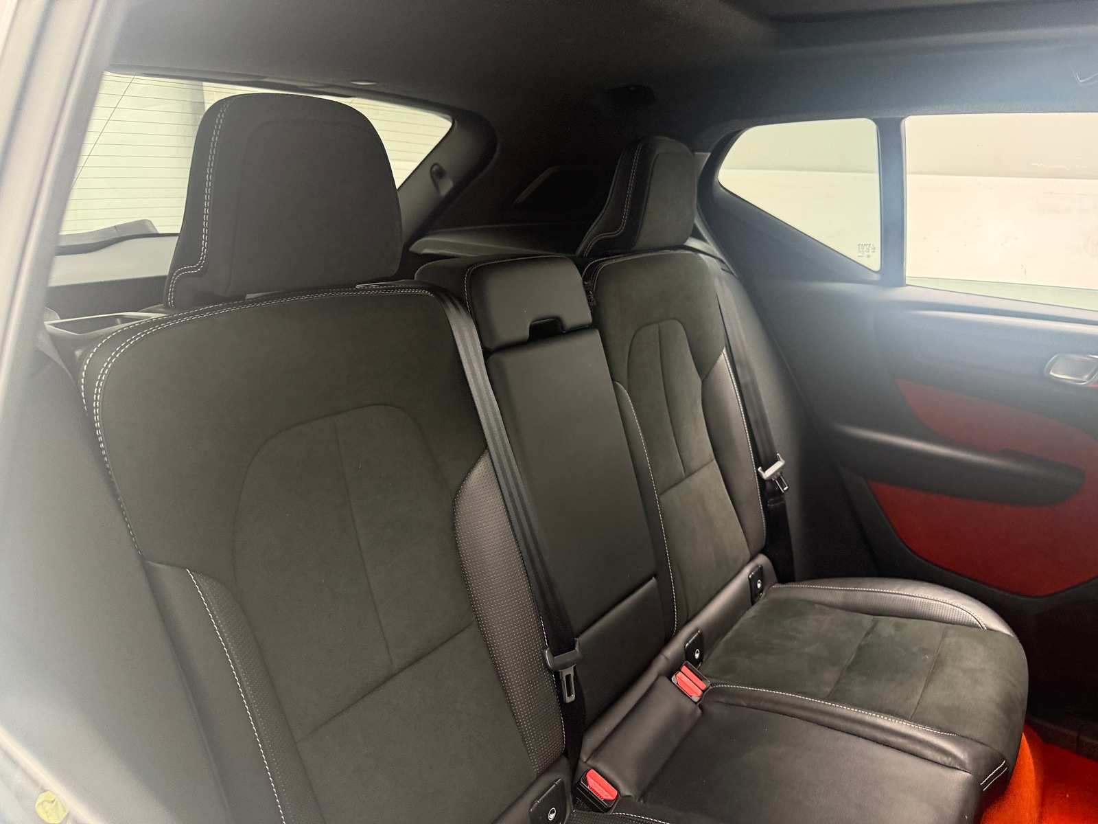 Thumbnail: 2019 Volvo XC40 - 5