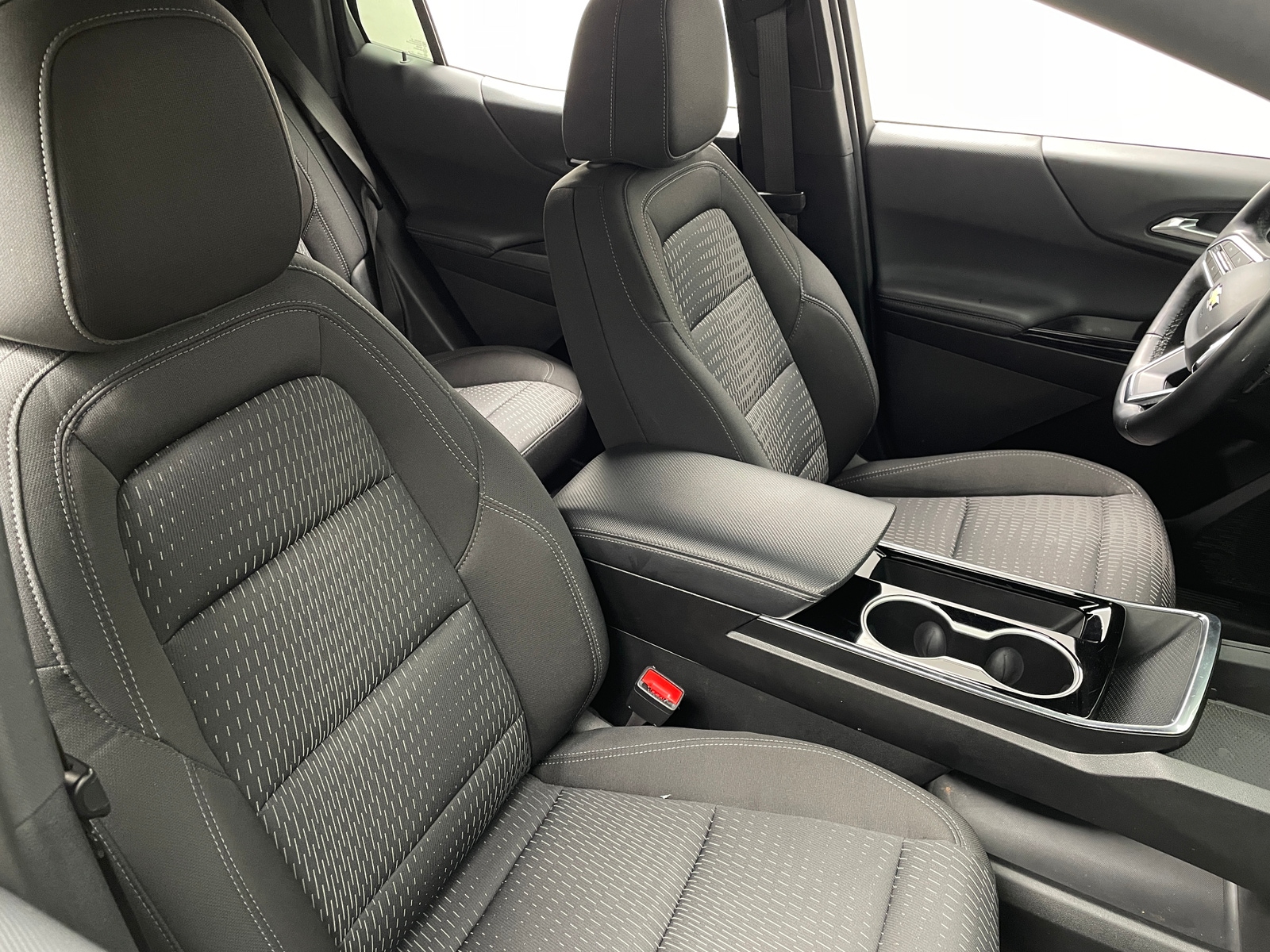 Thumbnail: 2025 Chevrolet Equinox - 2