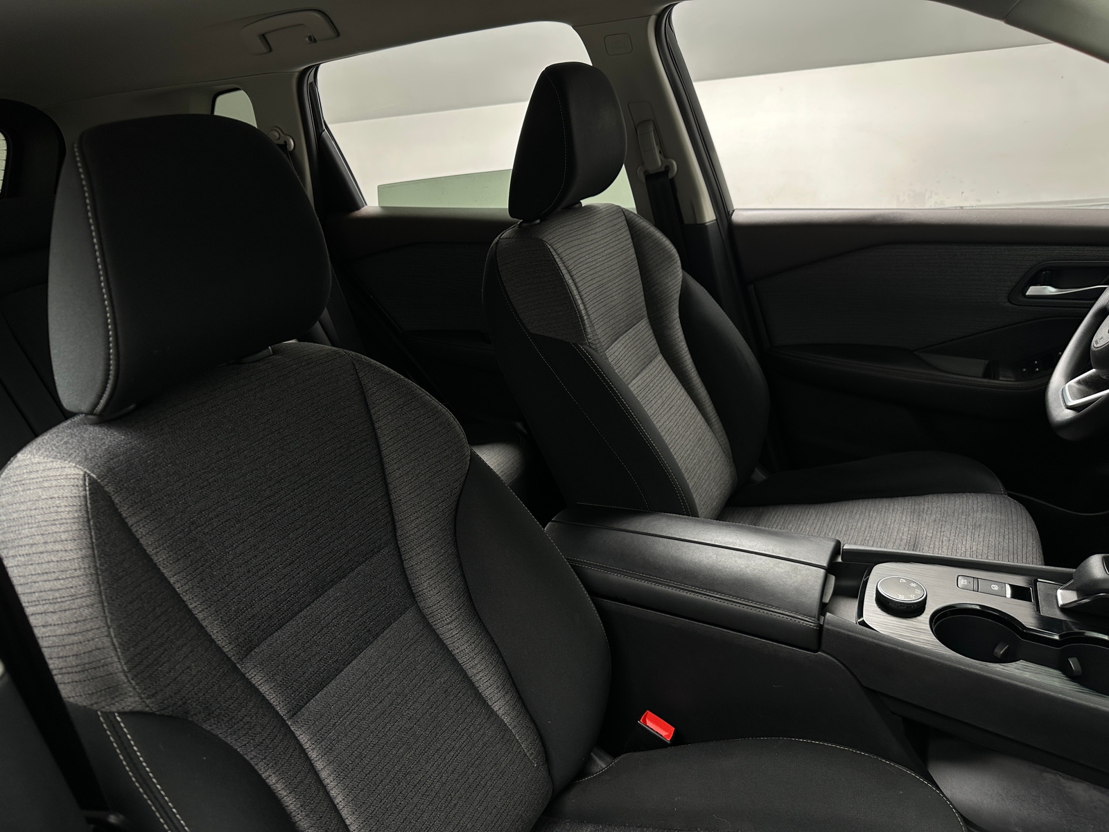 Thumbnail: 2021 Nissan Rogue - 6