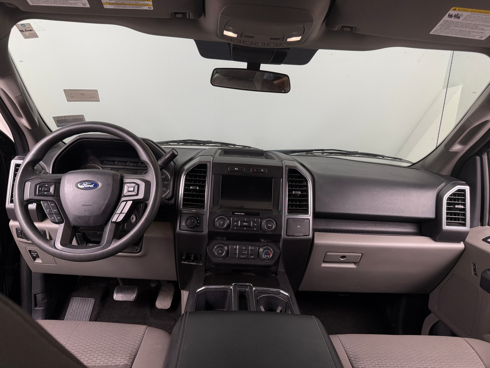Thumbnail: 2020 Ford Econoline - 3