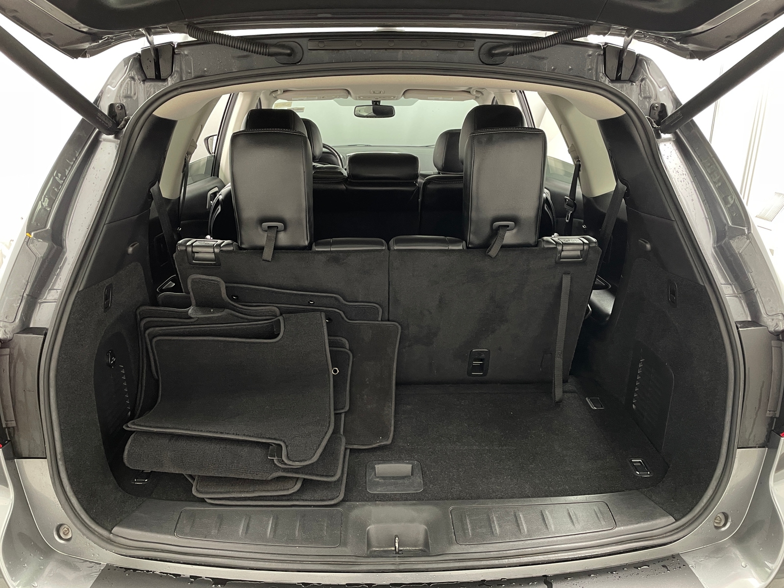 Thumbnail: 2019 Nissan Pathfinder - 6
