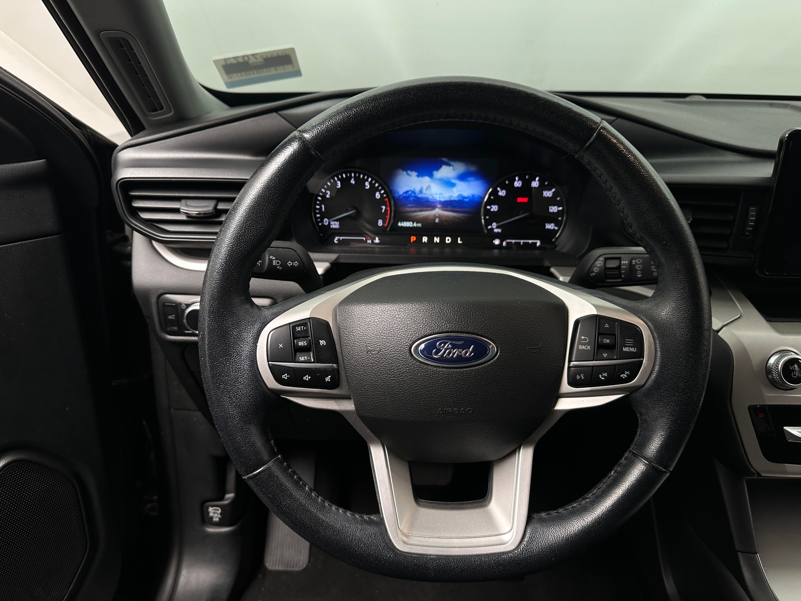 Thumbnail: 2023 Ford Explorer - 5