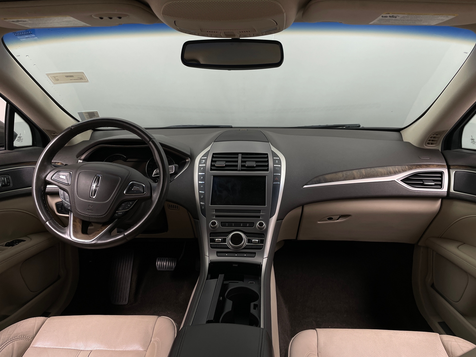 Thumbnail: 2017 Lincoln MKZ - 2