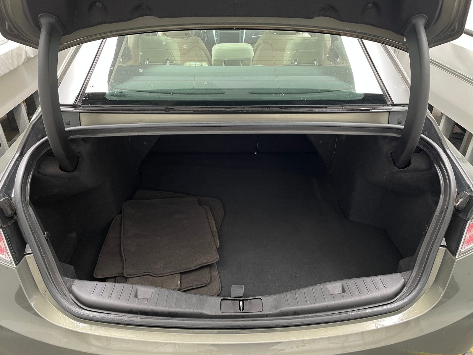 Thumbnail: 2017 Lincoln MKZ - 6