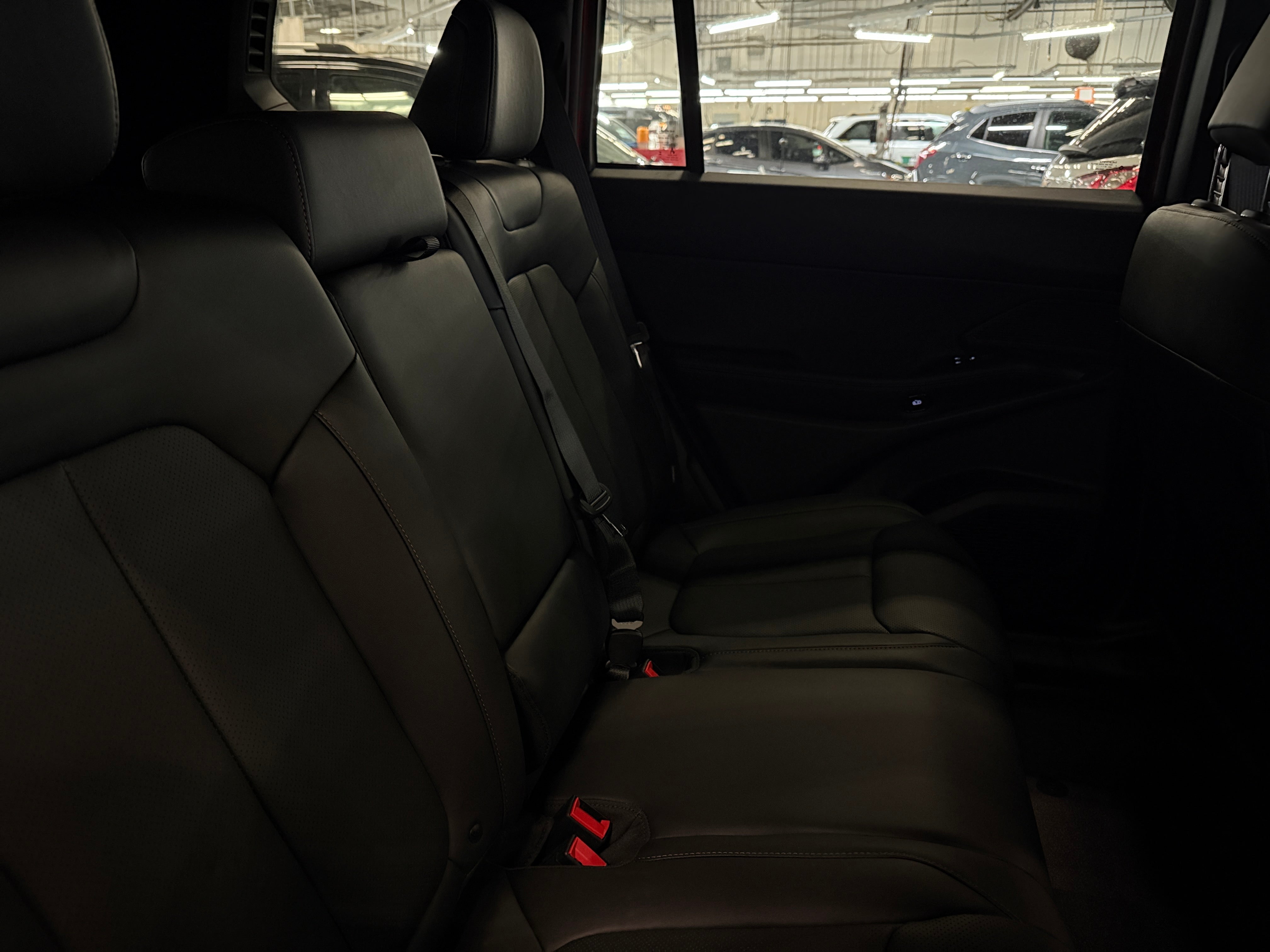 2026 Jeep Cherokee Limited - Photo 10