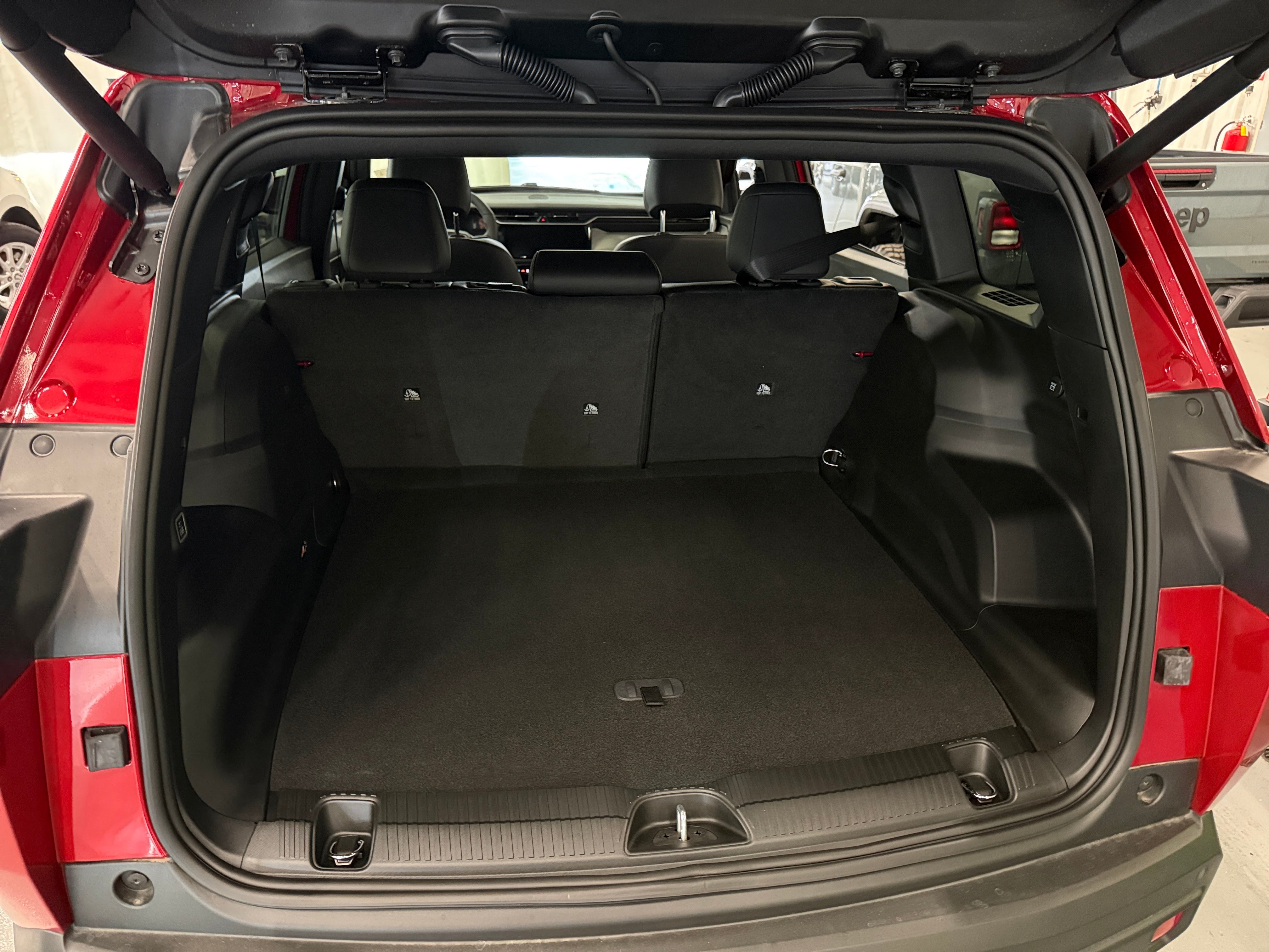 2026 Jeep Cherokee Limited - Photo 8