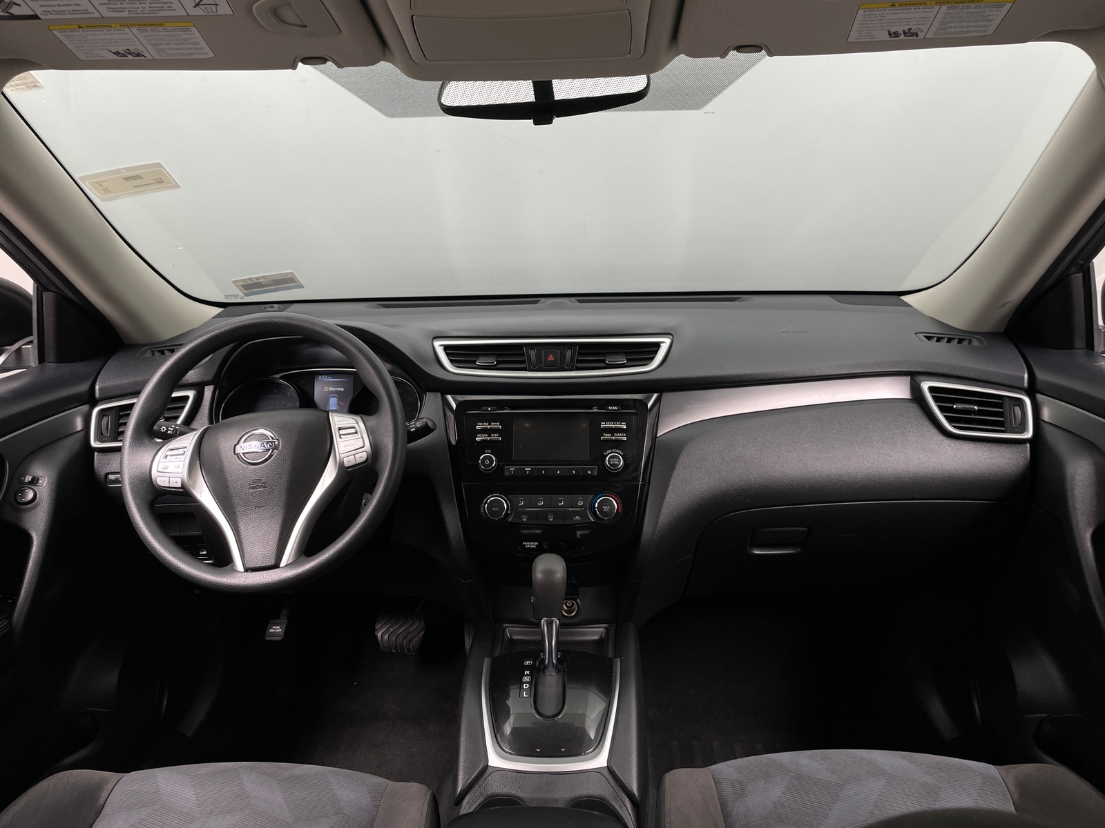 Thumbnail: 2016 Nissan Rogue - 3