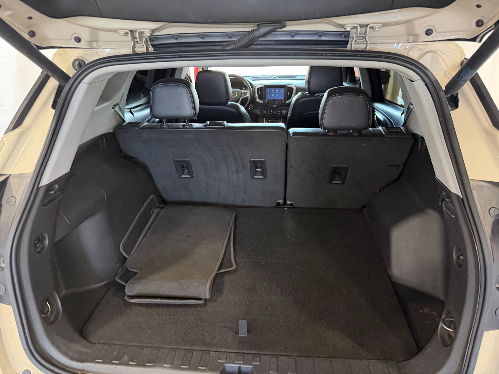 Thumbnail: 2023 GMC Terrain - 6