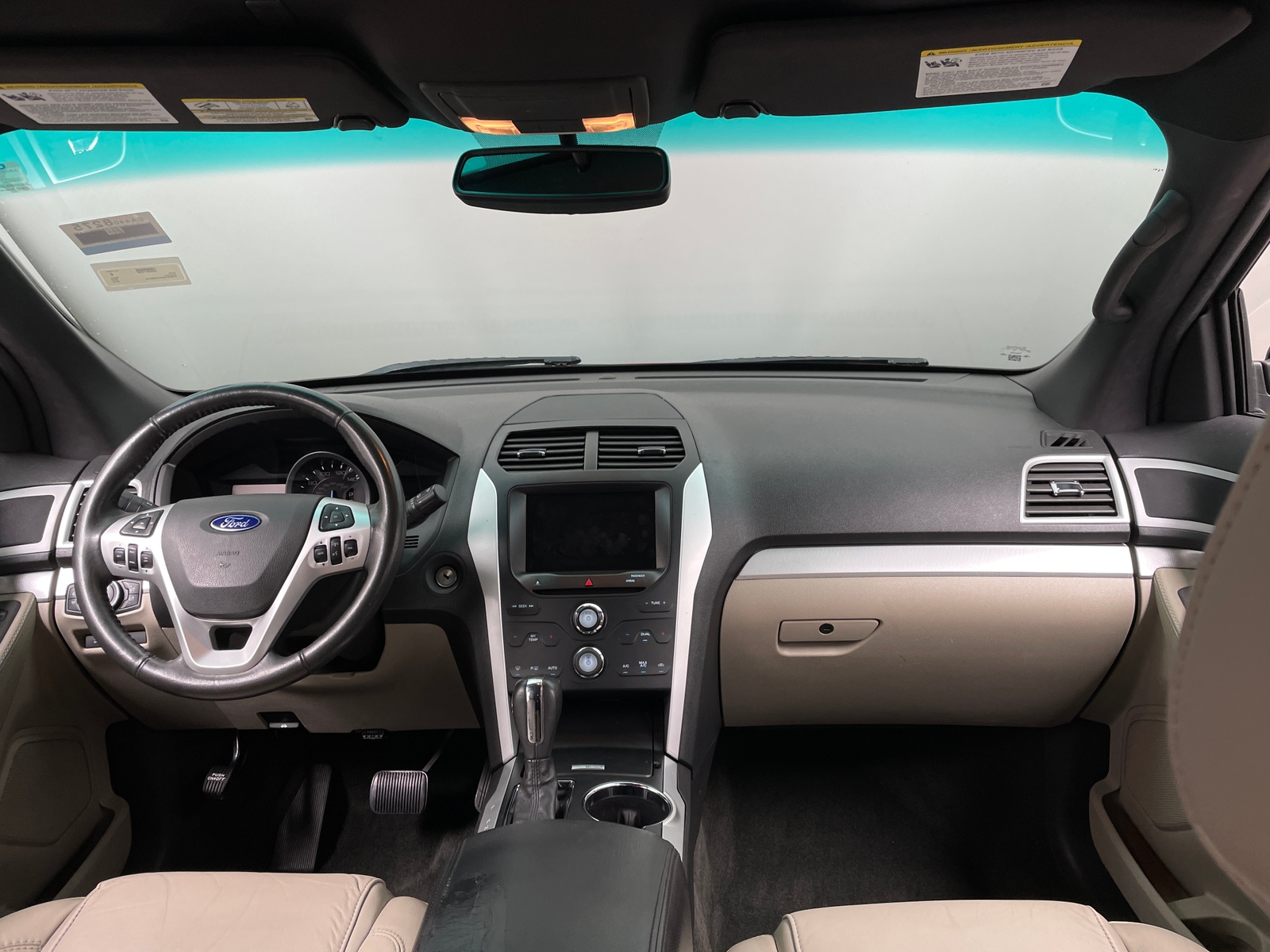 Thumbnail: 2015 Ford Explorer - 2
