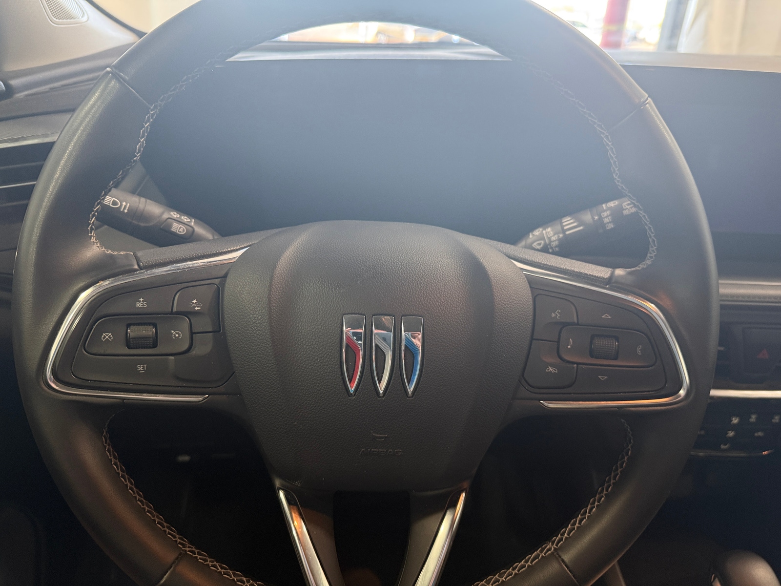Thumbnail: 2025 Buick Encore GX - 4