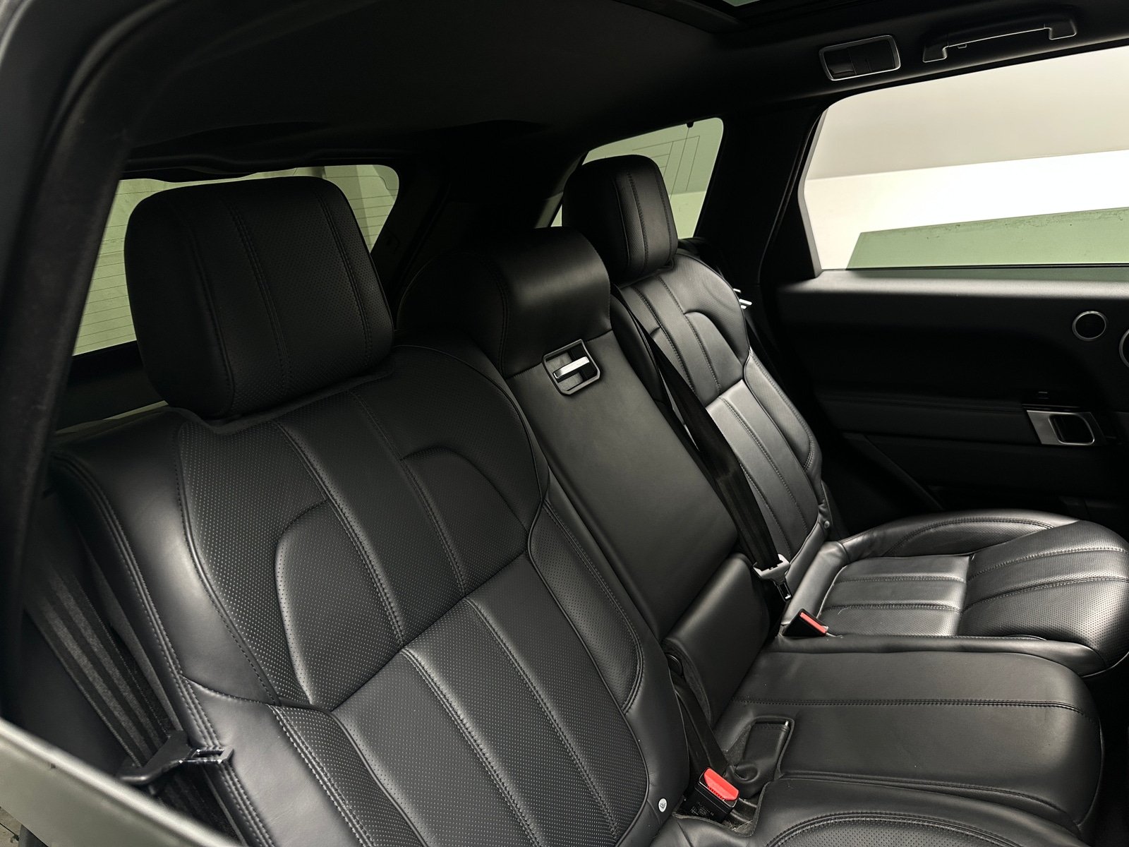 Thumbnail: 2015 Land Rover Range Rover Sport - 5