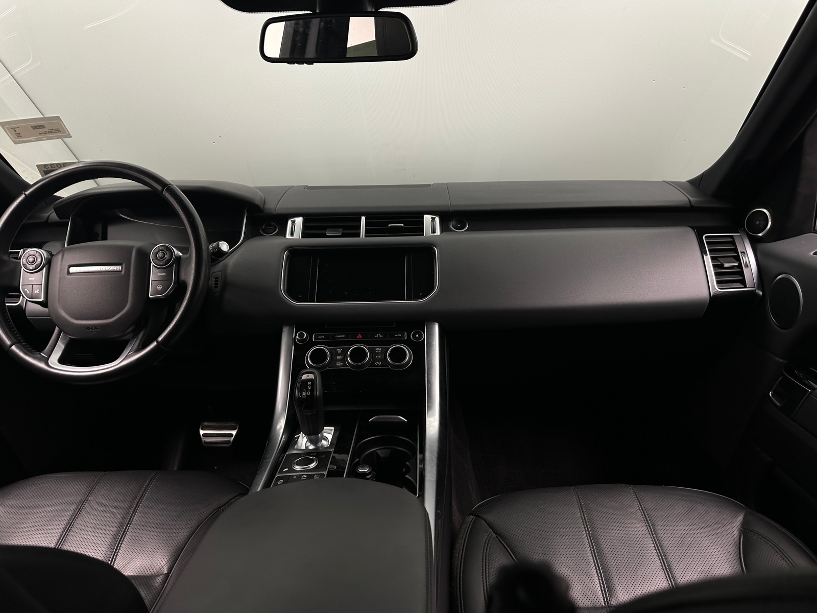 Thumbnail: 2015 Land Rover Range Rover Sport - 2