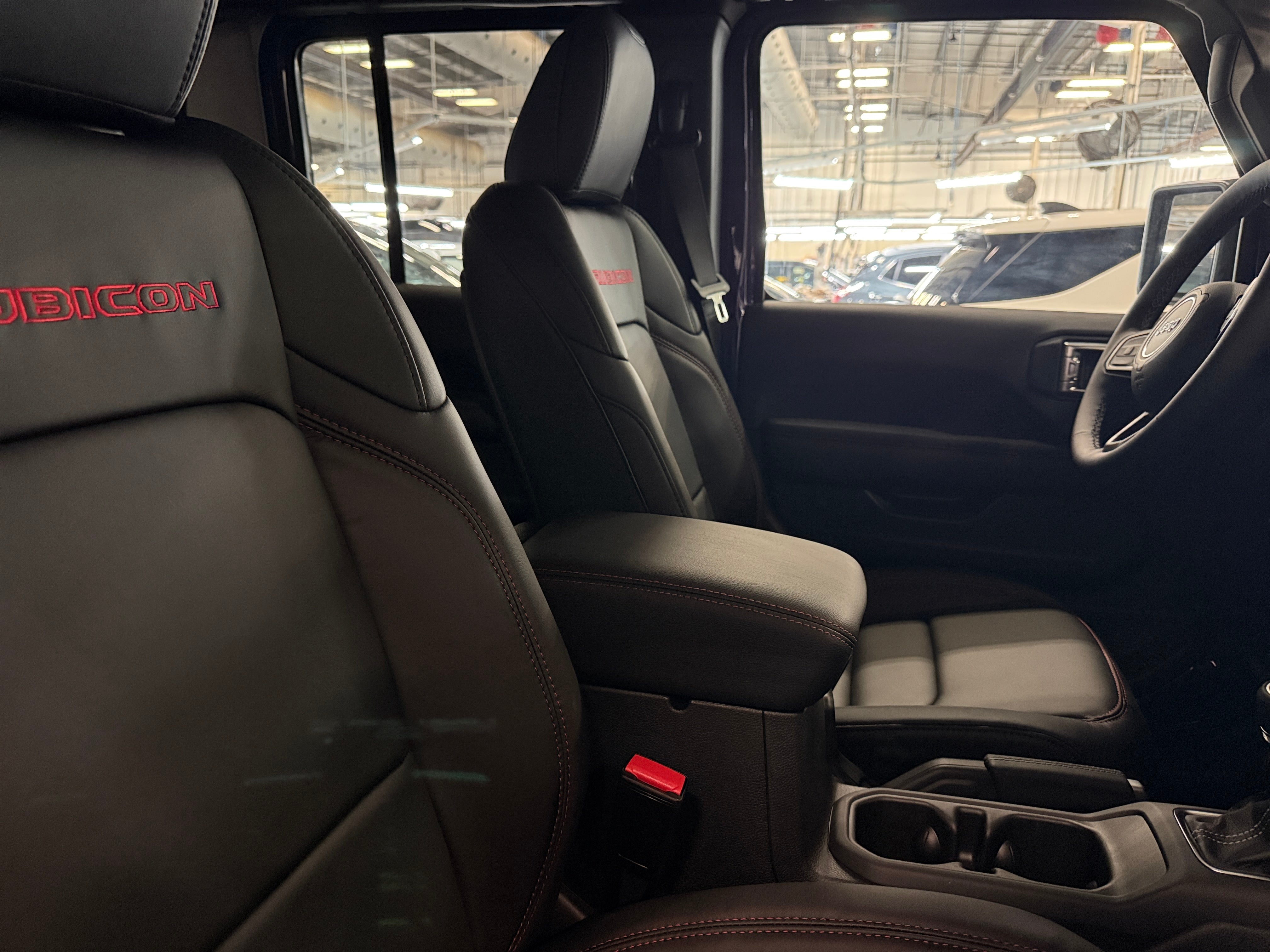 2026 Jeep Gladiator Rubicon Auto's photo