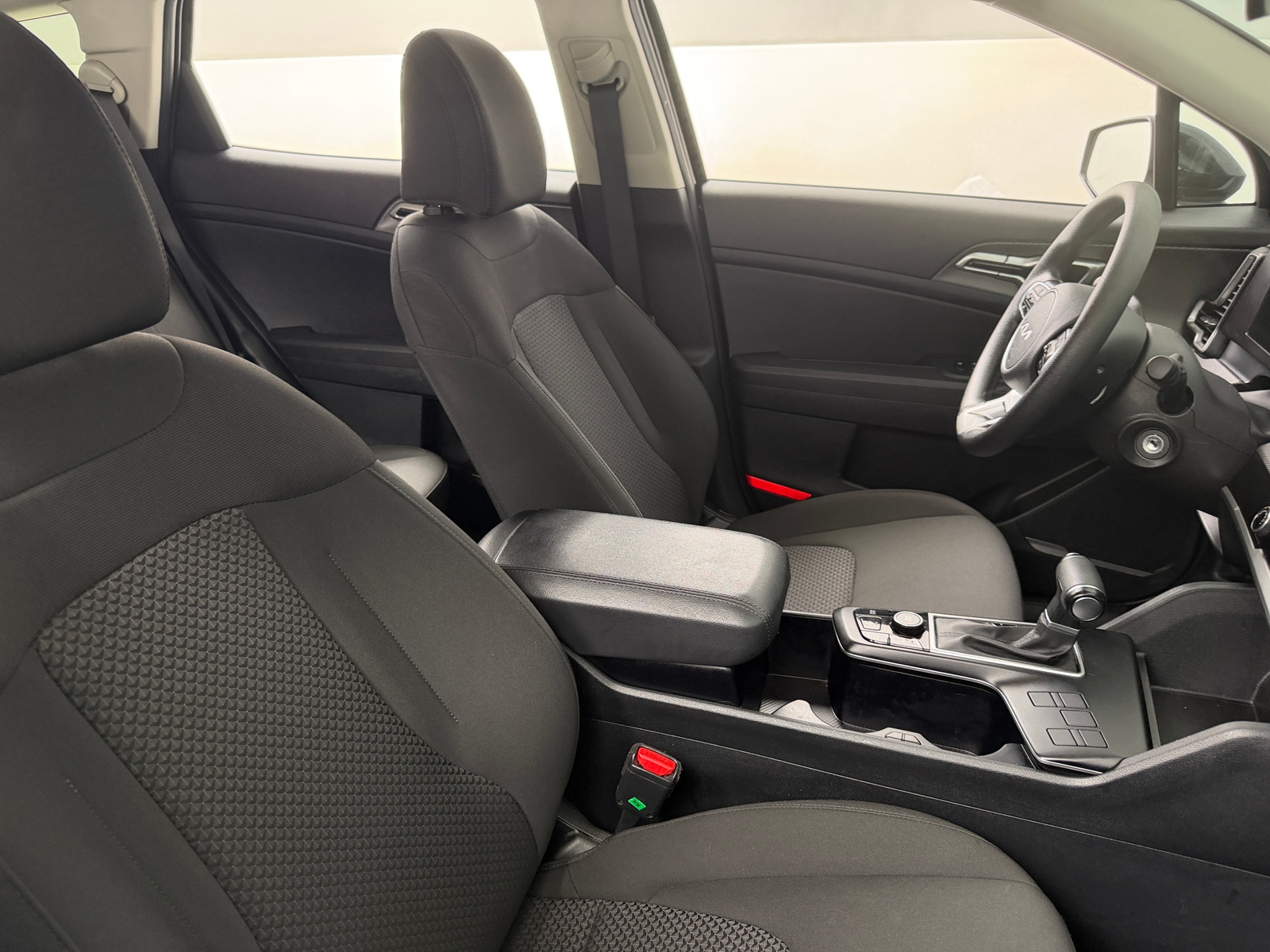 Thumbnail: 2025 Kia Sportage - 2