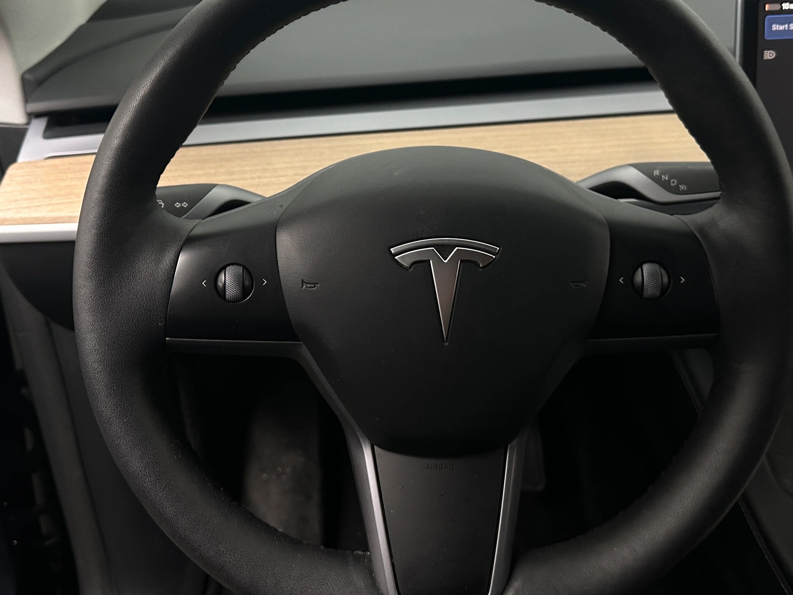 Thumbnail: 2023 Tesla Model Y - 4
