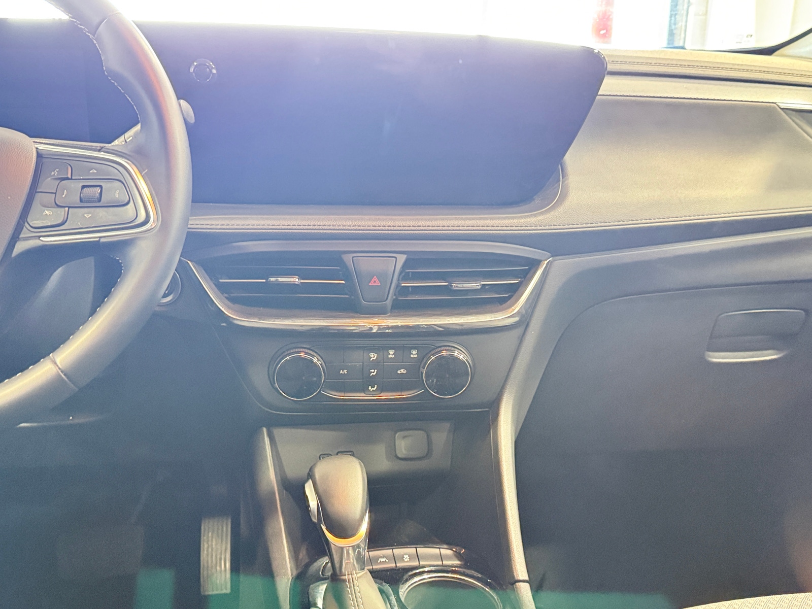 Thumbnail: 2025 Buick Encore GX - 4
