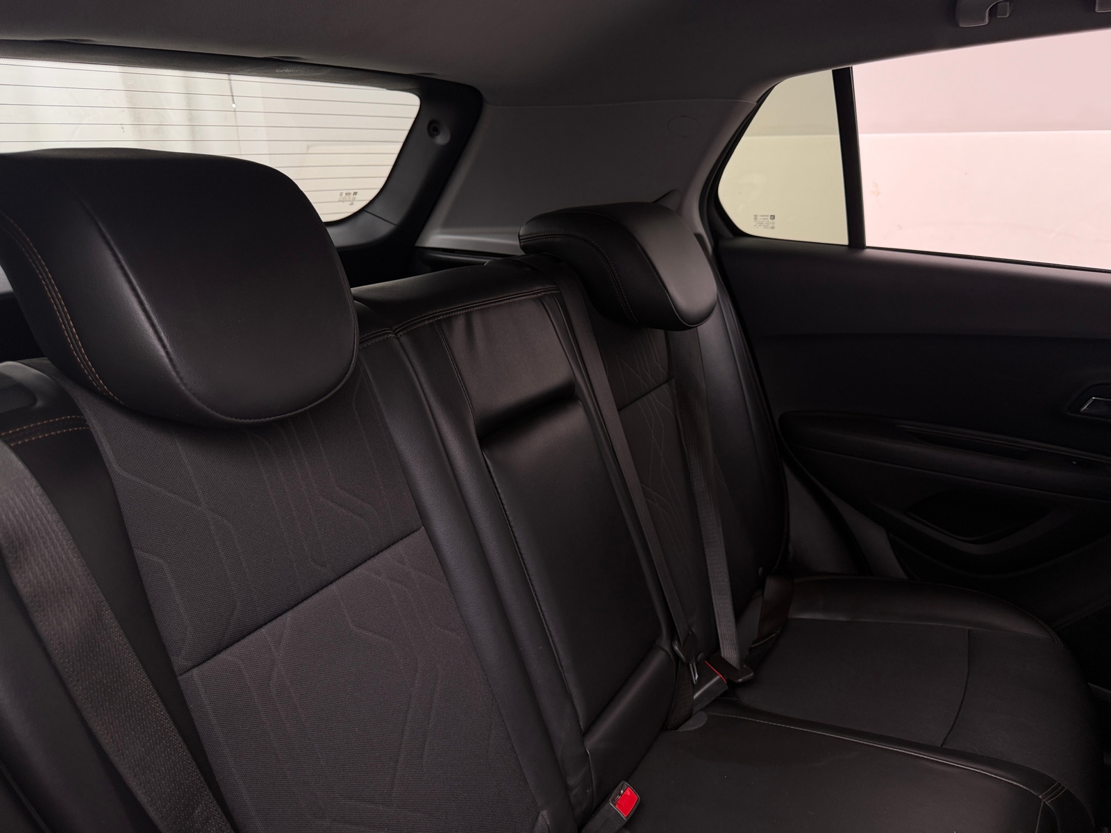 Thumbnail: 2021 Chevrolet Trax - 6