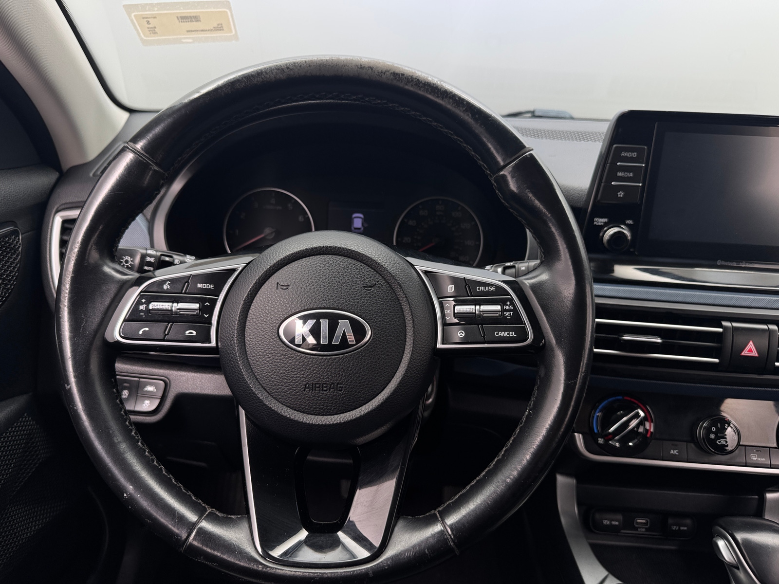 Thumbnail: 2021 Kia Seltos - 4