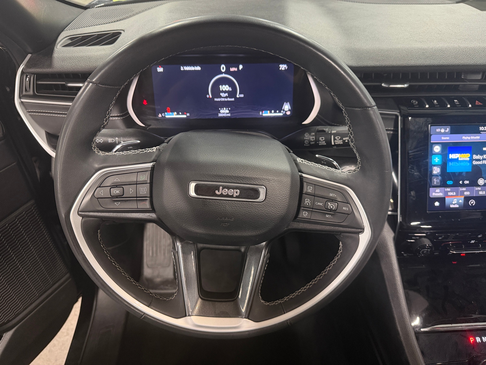 Thumbnail: 2023 Jeep Grand Cherokee - 4