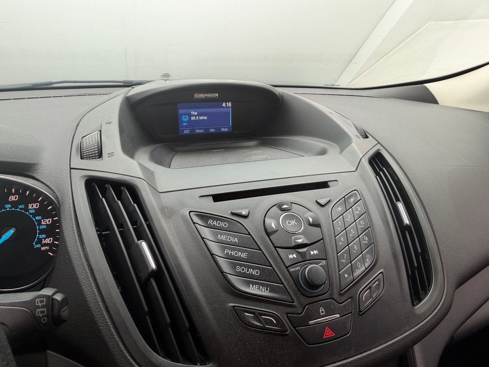 Thumbnail: 2014 Ford Escape - 4