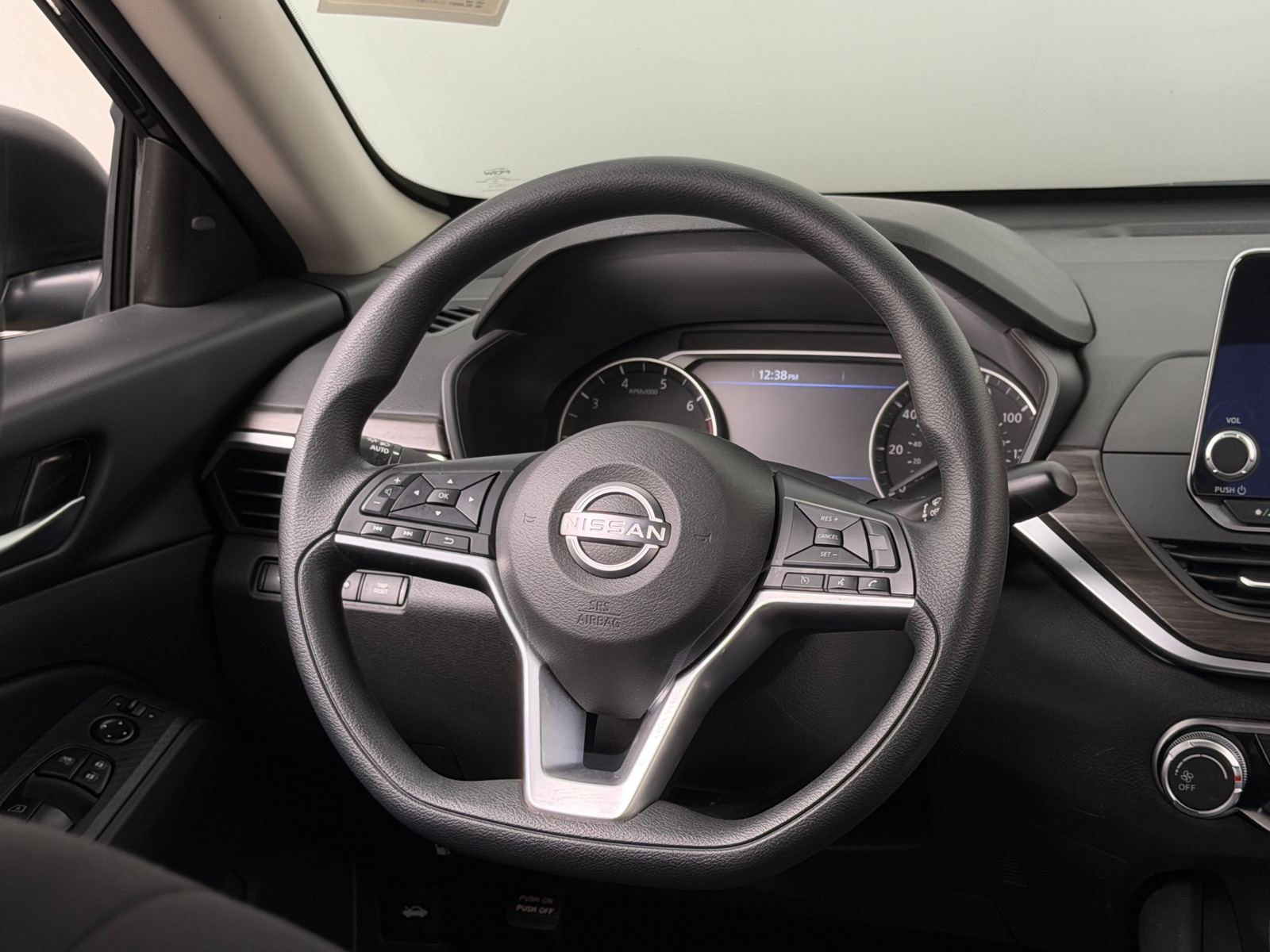 Thumbnail: 2025 Nissan Altima - 5