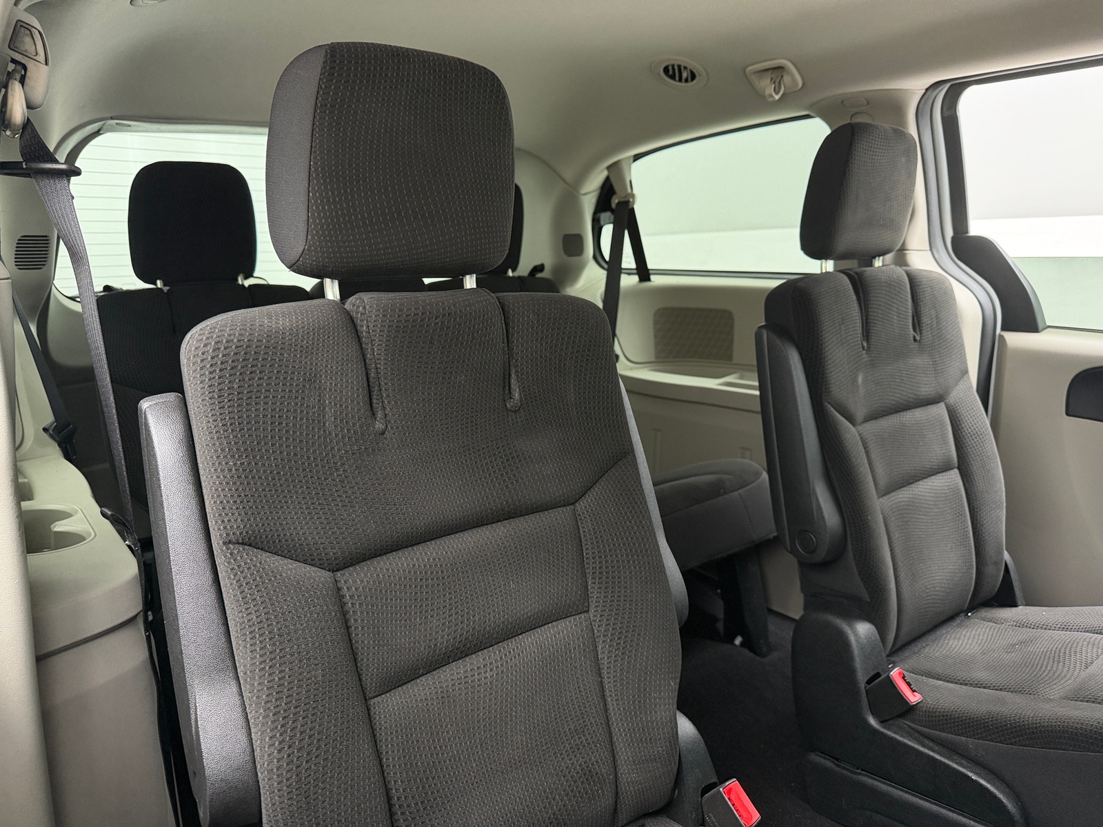 Thumbnail: 2018 Dodge Grand Caravan - 6