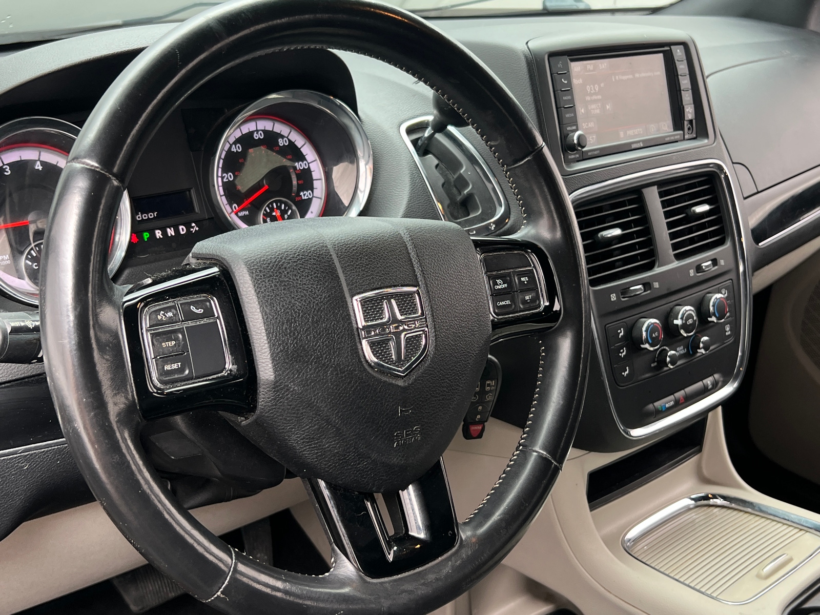 Thumbnail: 2019 Dodge Grand Caravan - 5