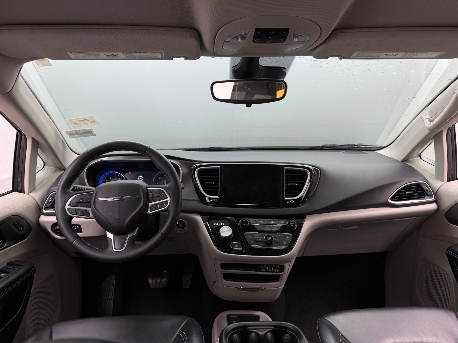 Thumbnail: 2023 Chrysler Pacifica - 2