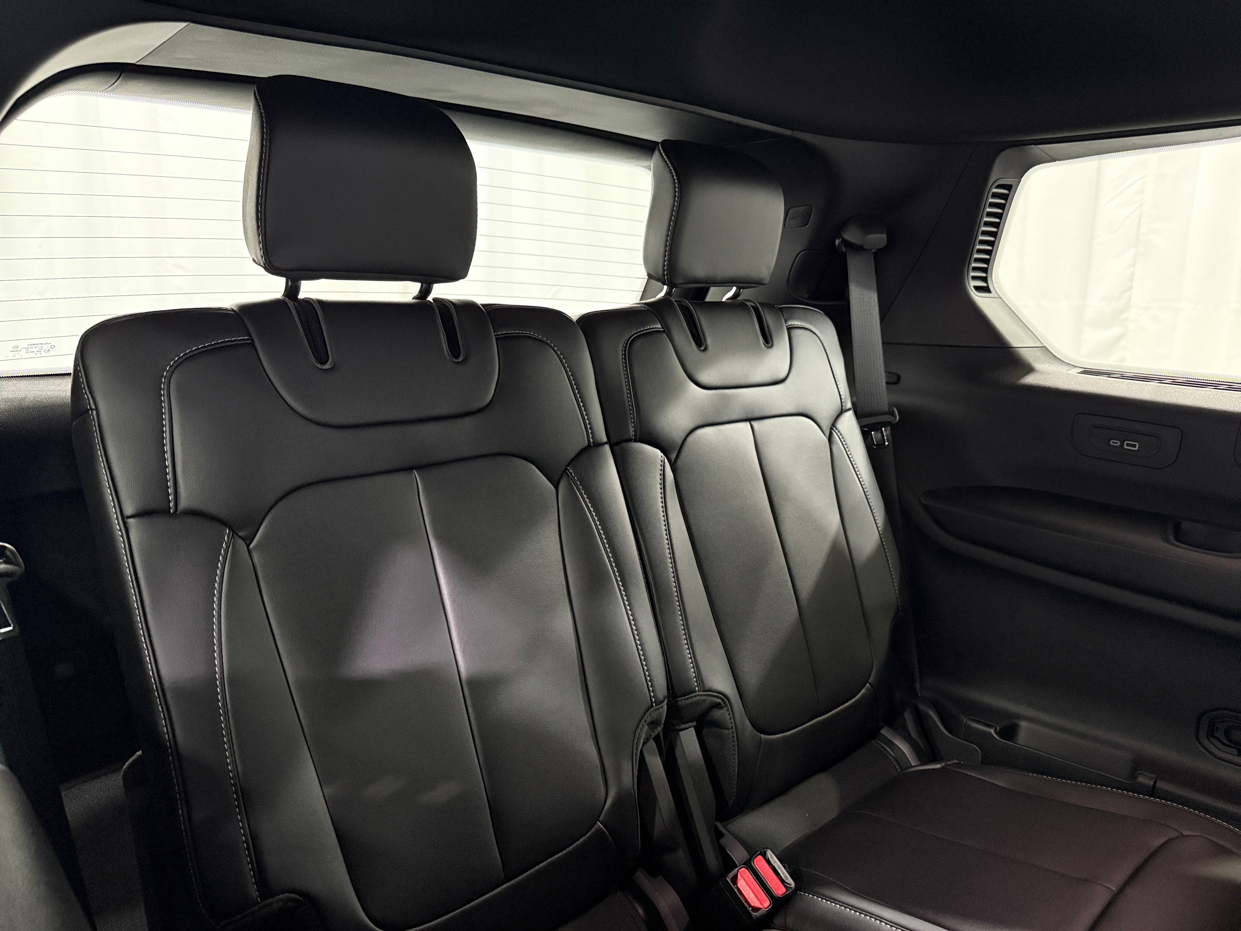 2026 Jeep Grand Cherokee L Limited 4x4's photo