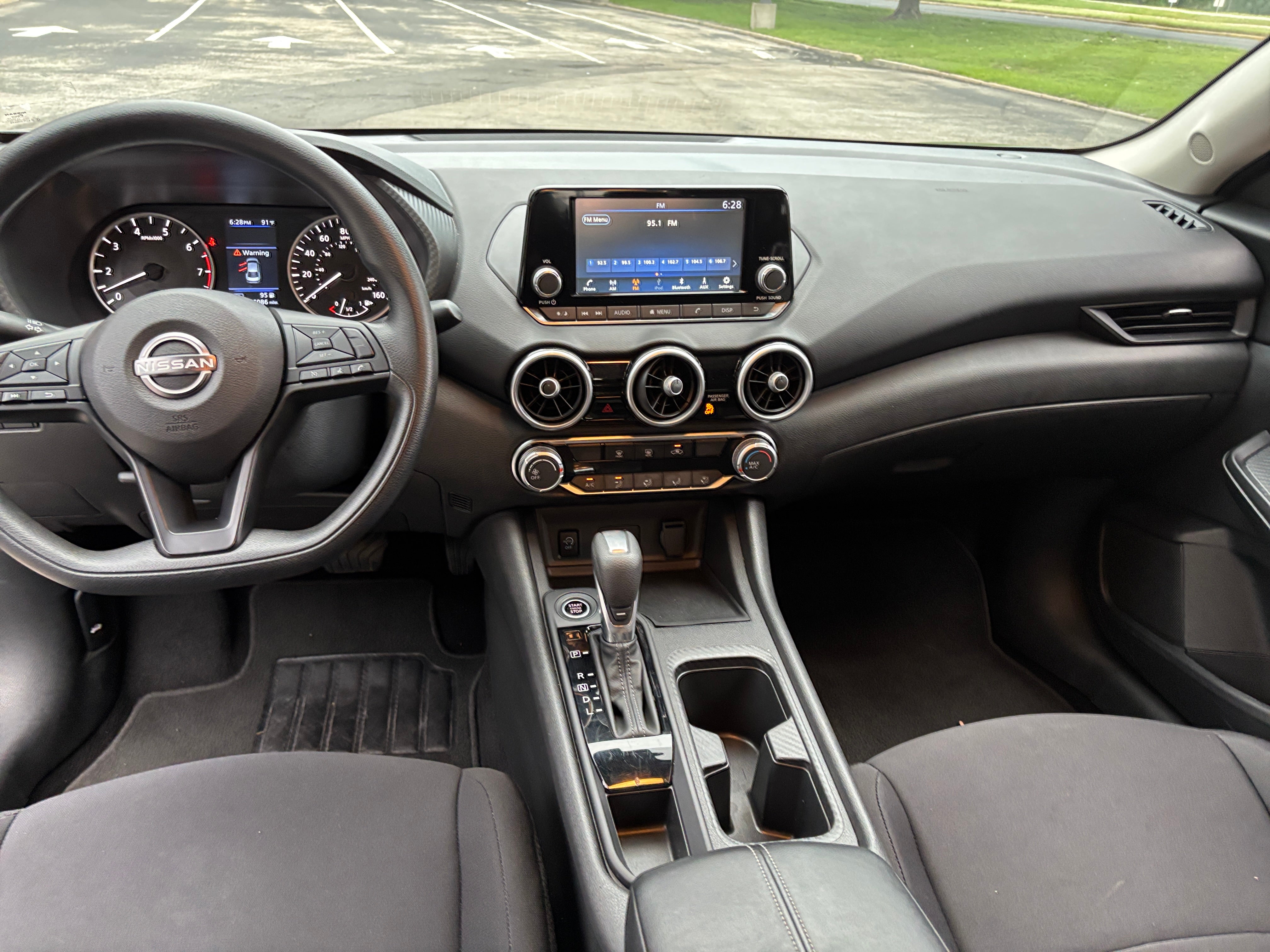 2025 Nissan Sentra S - Photo 2