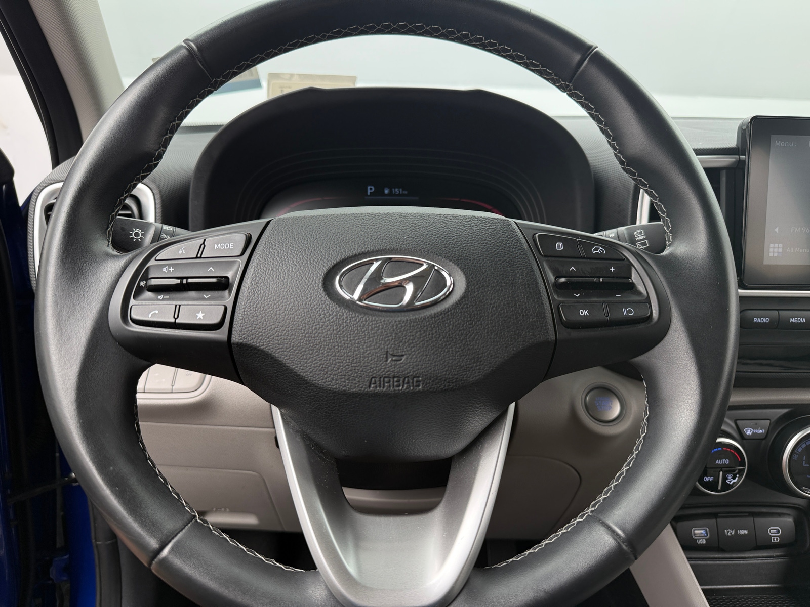 Thumbnail: 2025 Hyundai Venue - 5