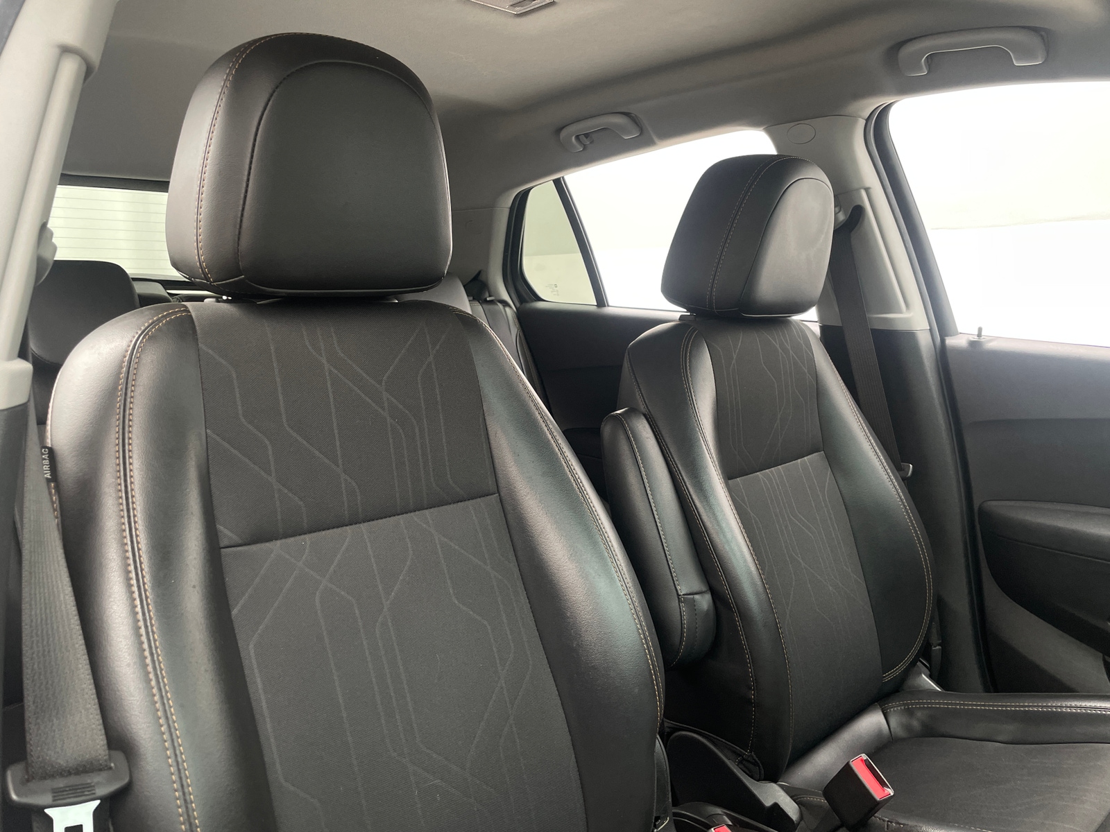 Thumbnail: 2018 Chevrolet Trax - 2
