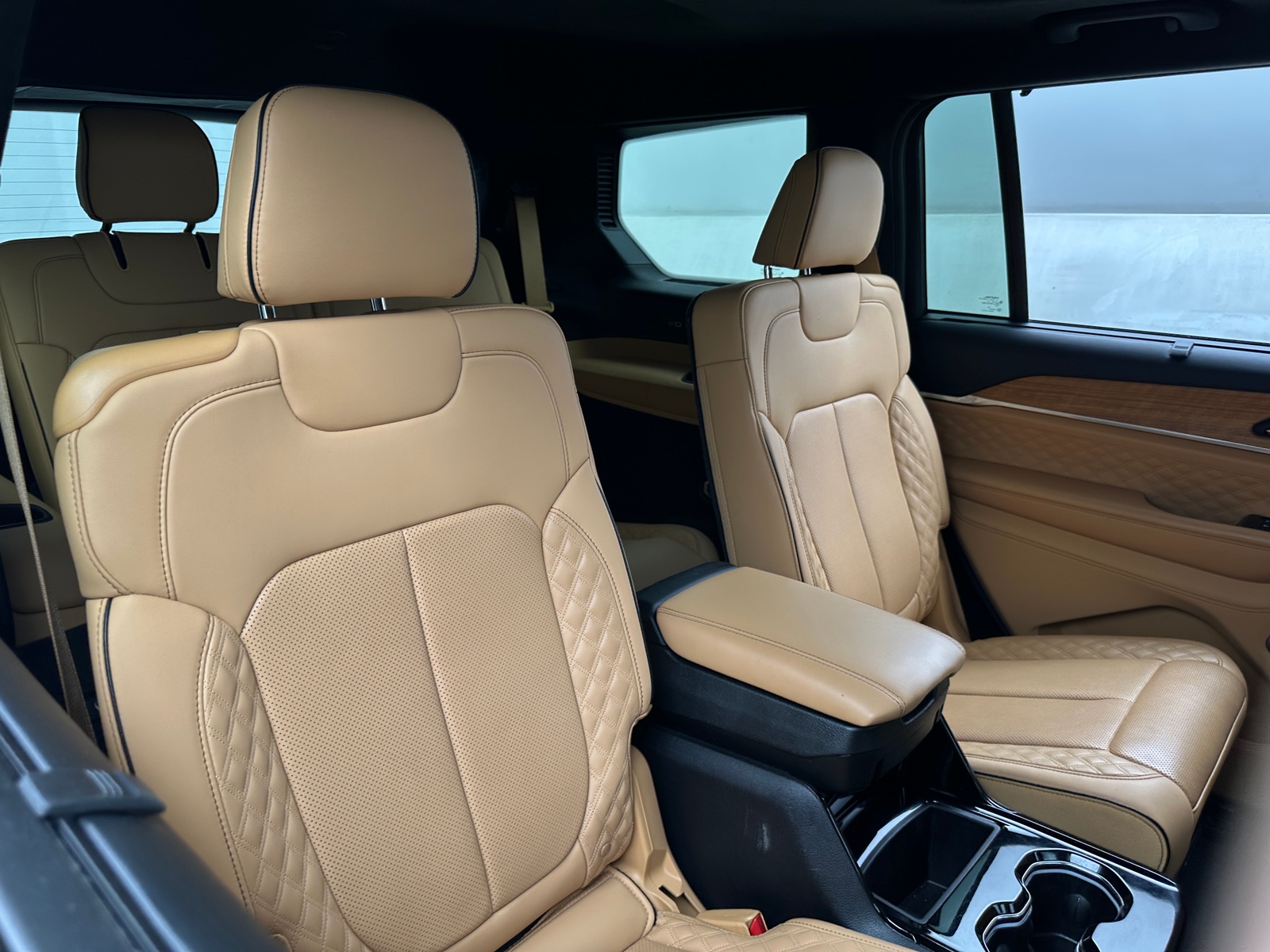 Thumbnail: 2023 Jeep Grand Cherokee L - 5