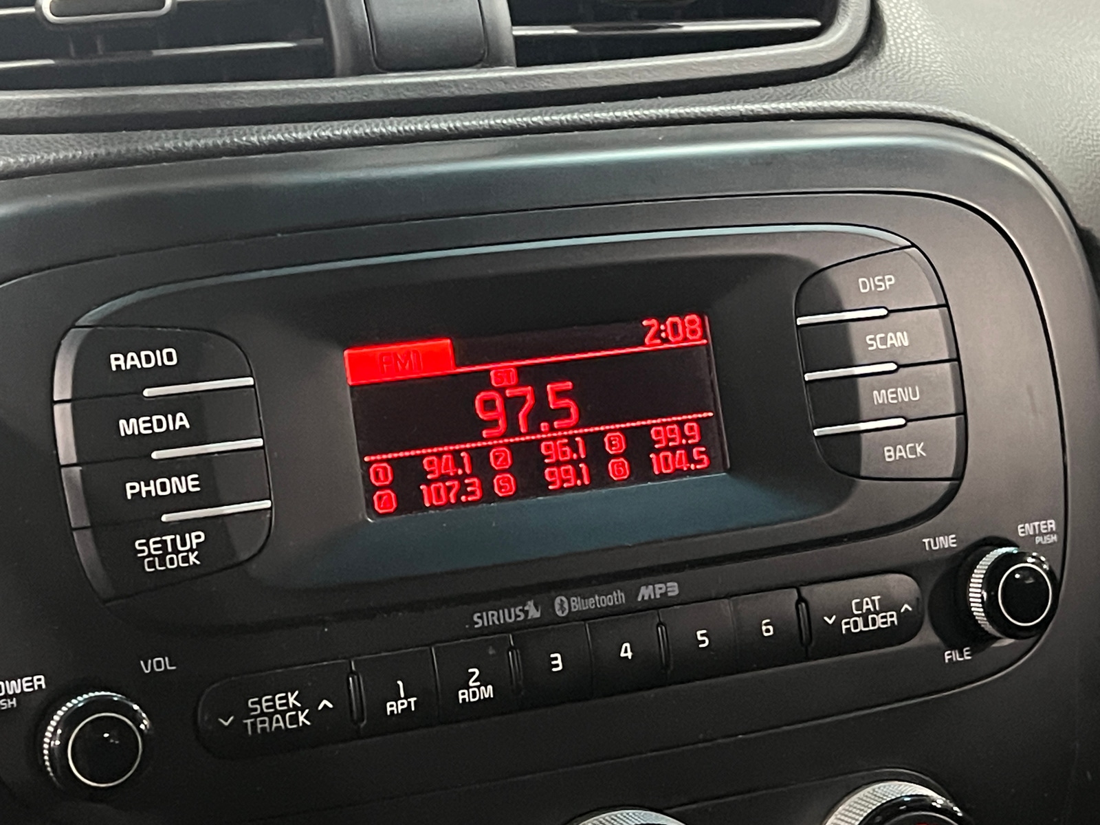 Thumbnail: 2015 Kia Soul - 4