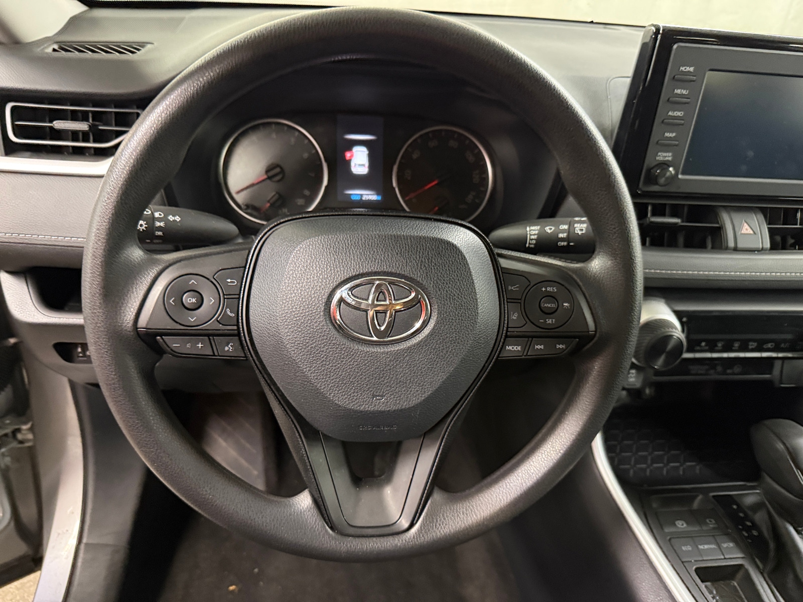 Thumbnail: 2019 Toyota RAV4 - 5