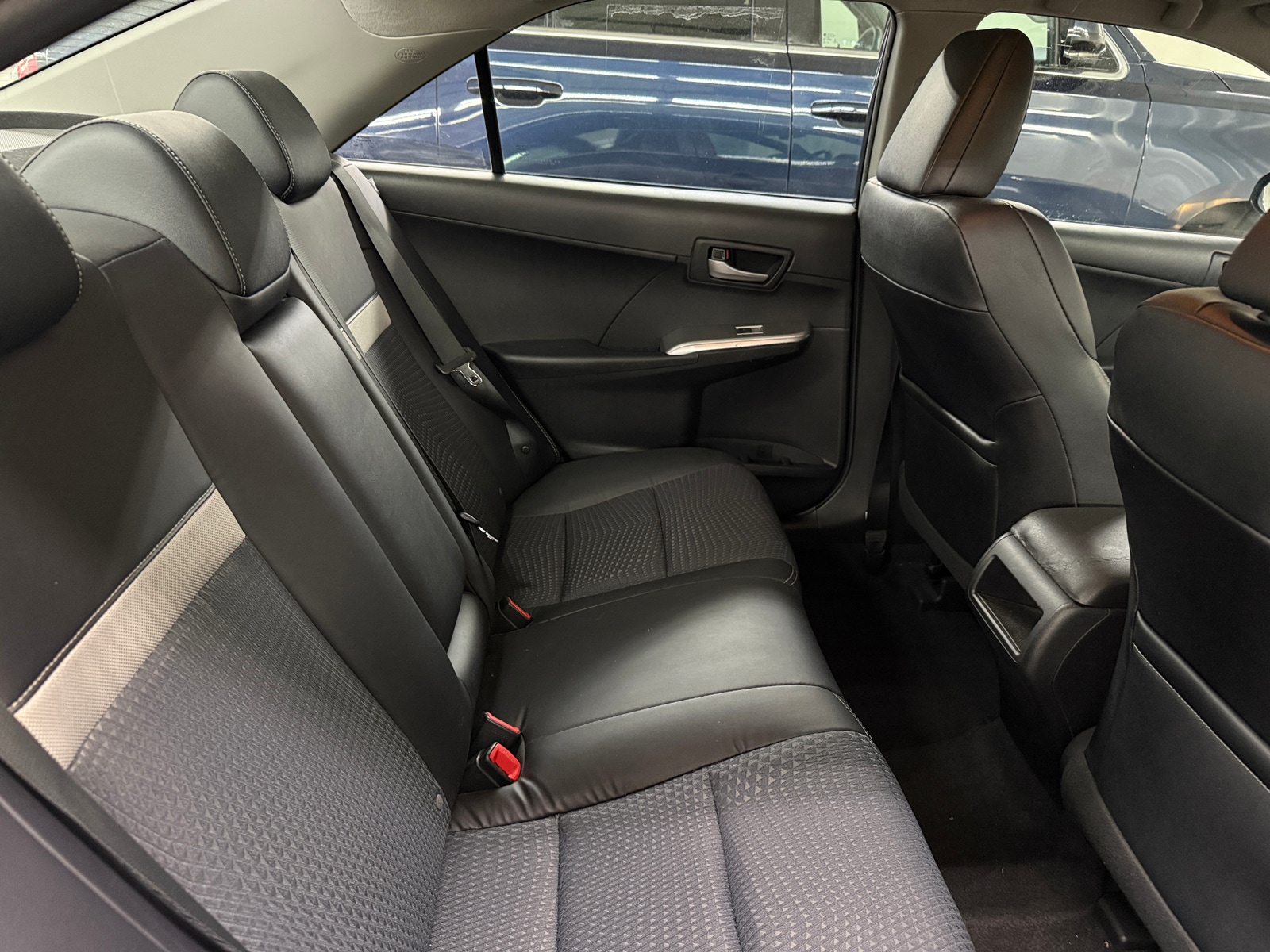 Thumbnail: 2012 Toyota Camry - 6