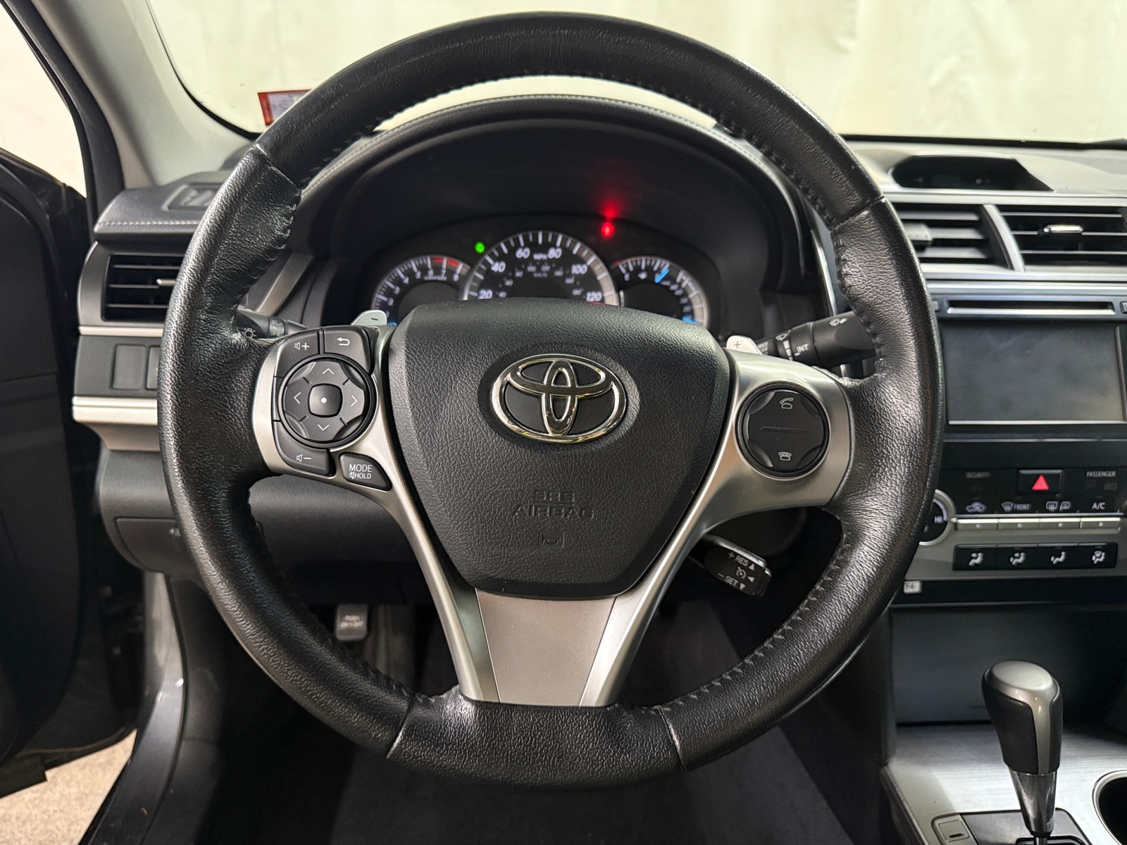 Thumbnail: 2012 Toyota Camry - 5