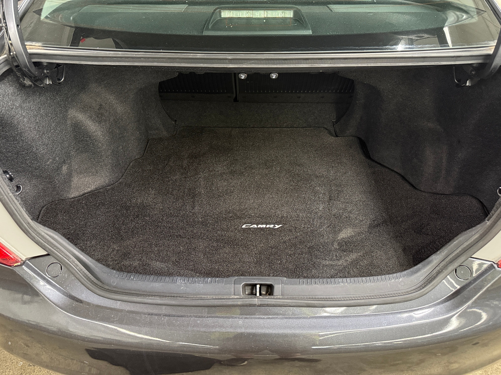 Thumbnail: 2012 Toyota Camry - 7