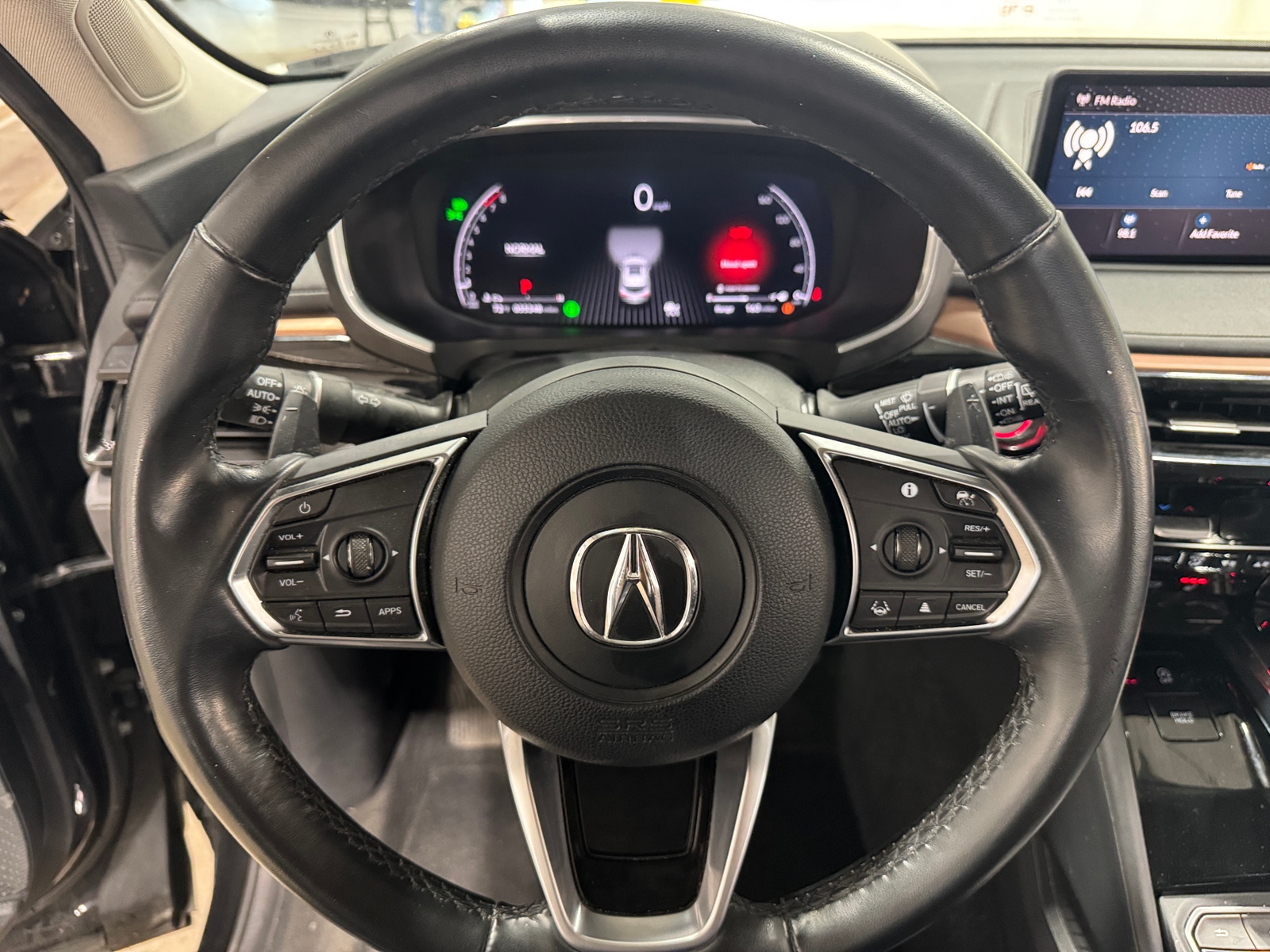Thumbnail: 2022 Acura MDX - 4