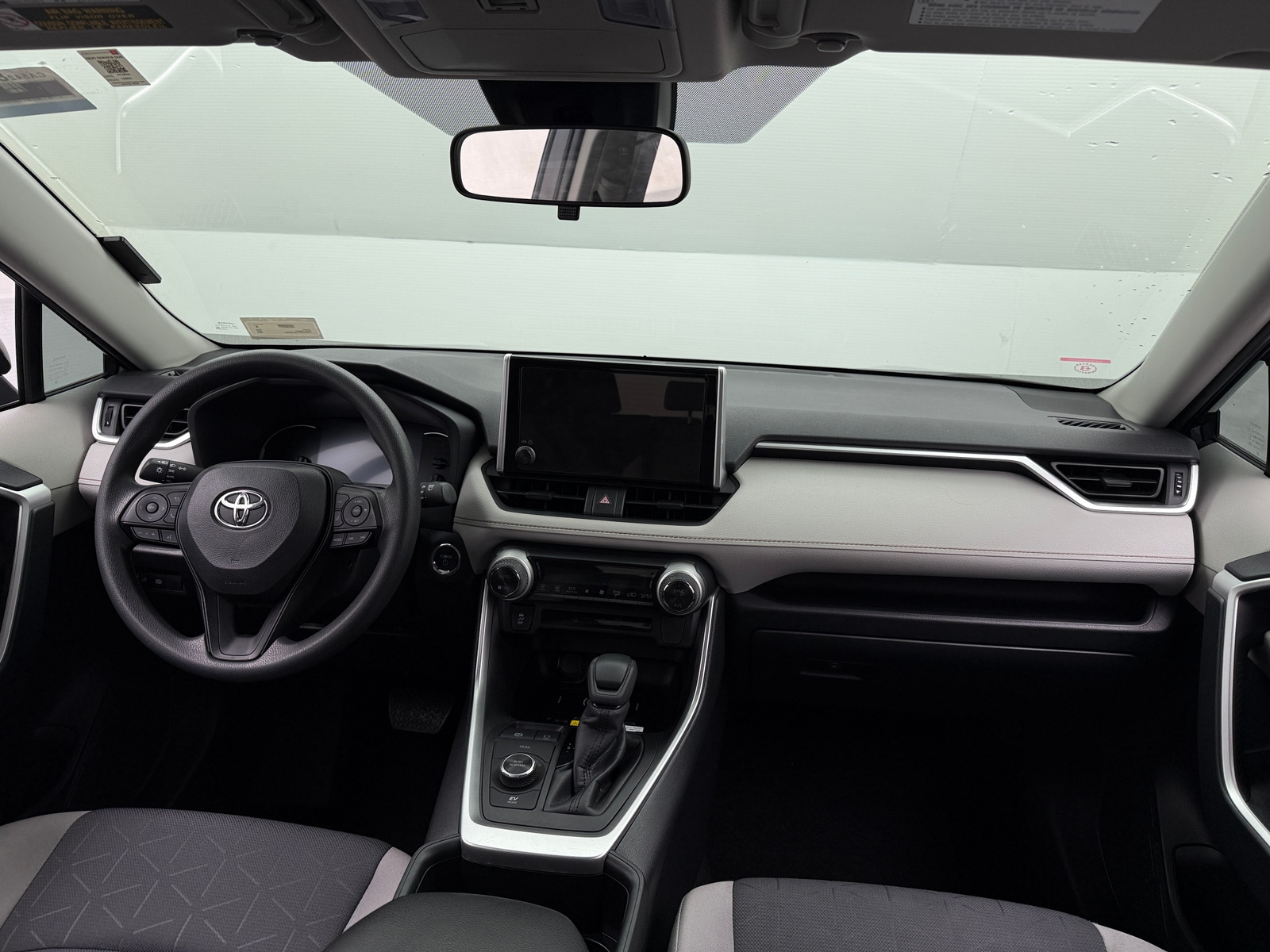Thumbnail: 2025 Toyota RAV4 - 3