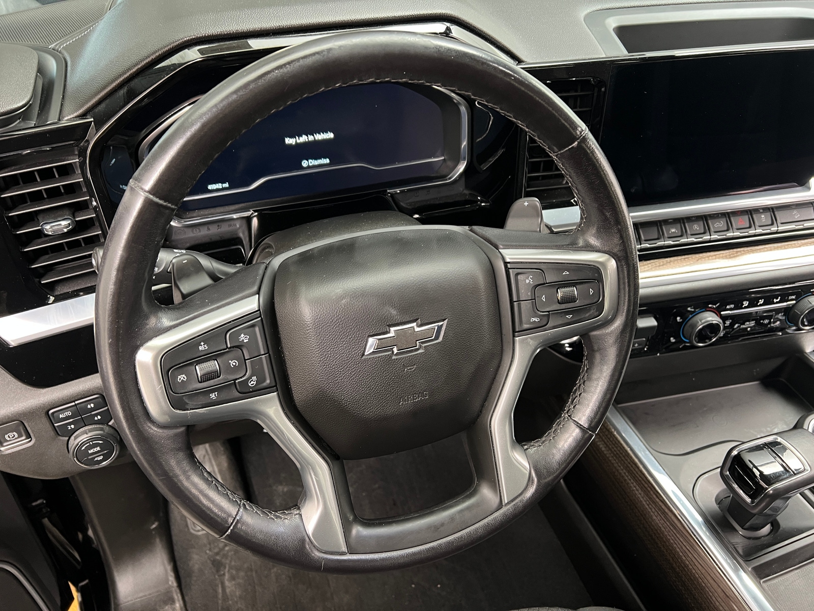 Thumbnail: 2022 Chevrolet Silverado 1500 - 5