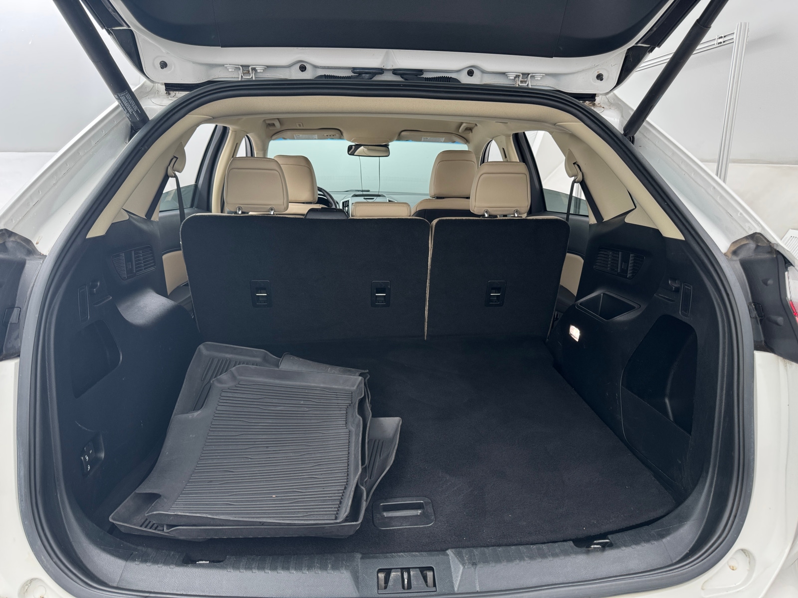 Thumbnail: 2020 Ford Edge - 6