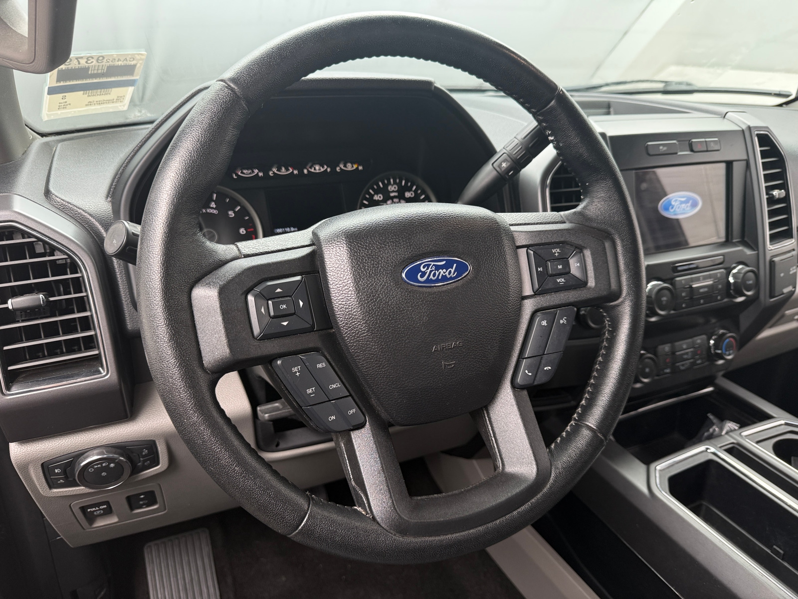 Thumbnail: 2019 Ford Econoline - 5
